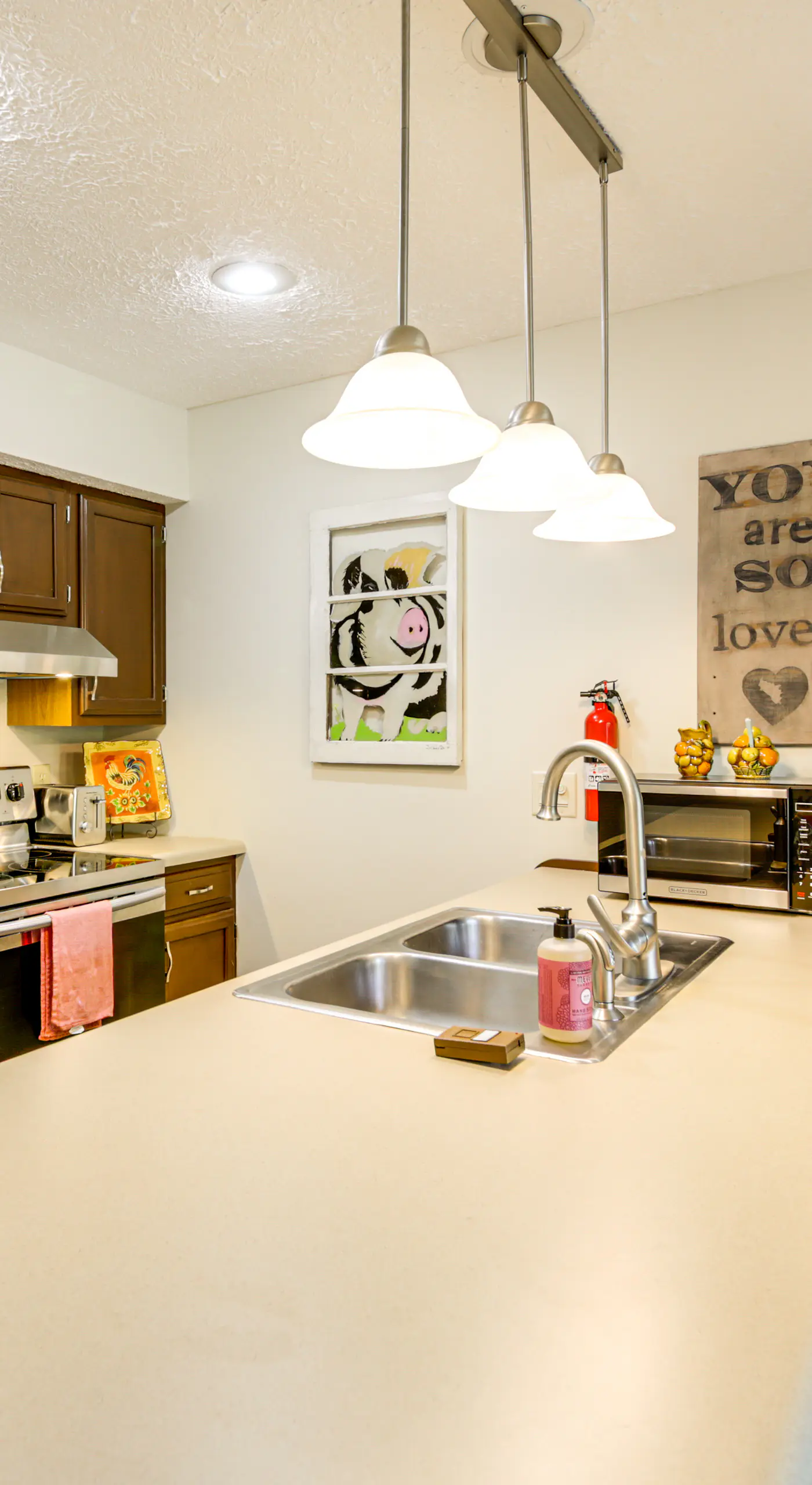 3 Mi to IU: Dog-Friendly Condo w/ Pool Access!