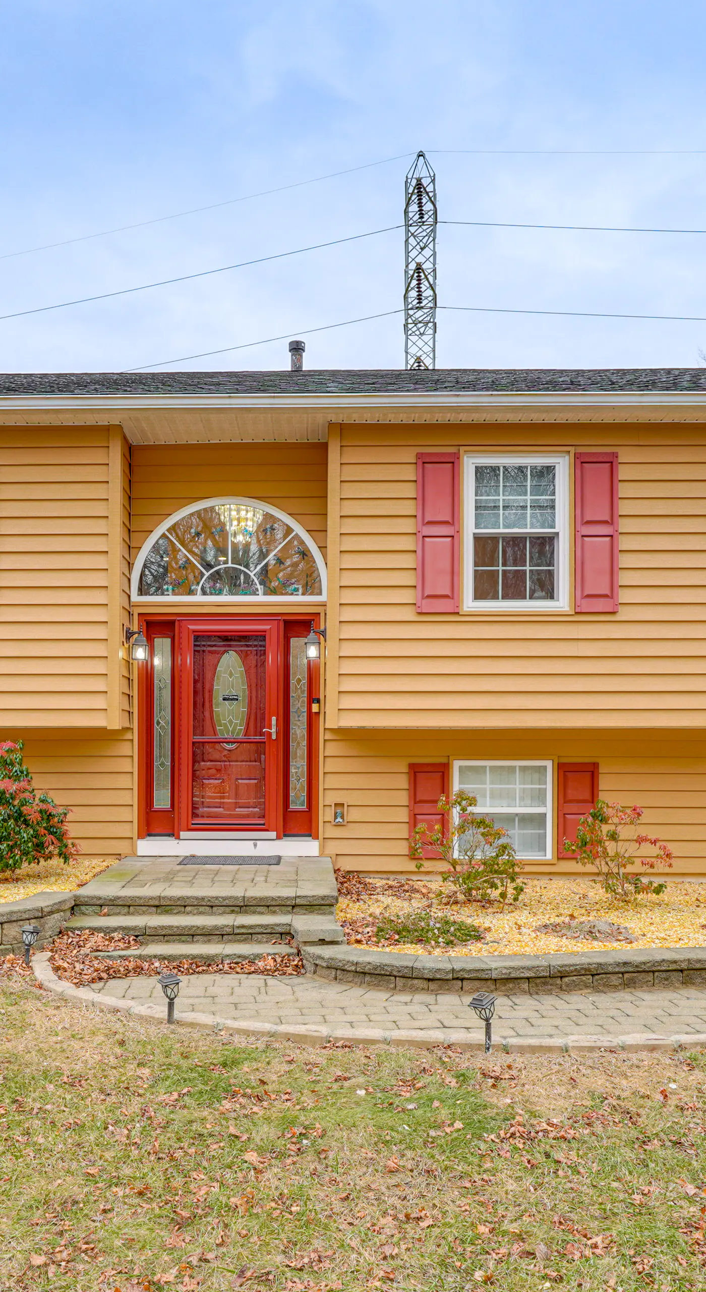 4 Mi to Hudson River: Cozy Newburgh Home!