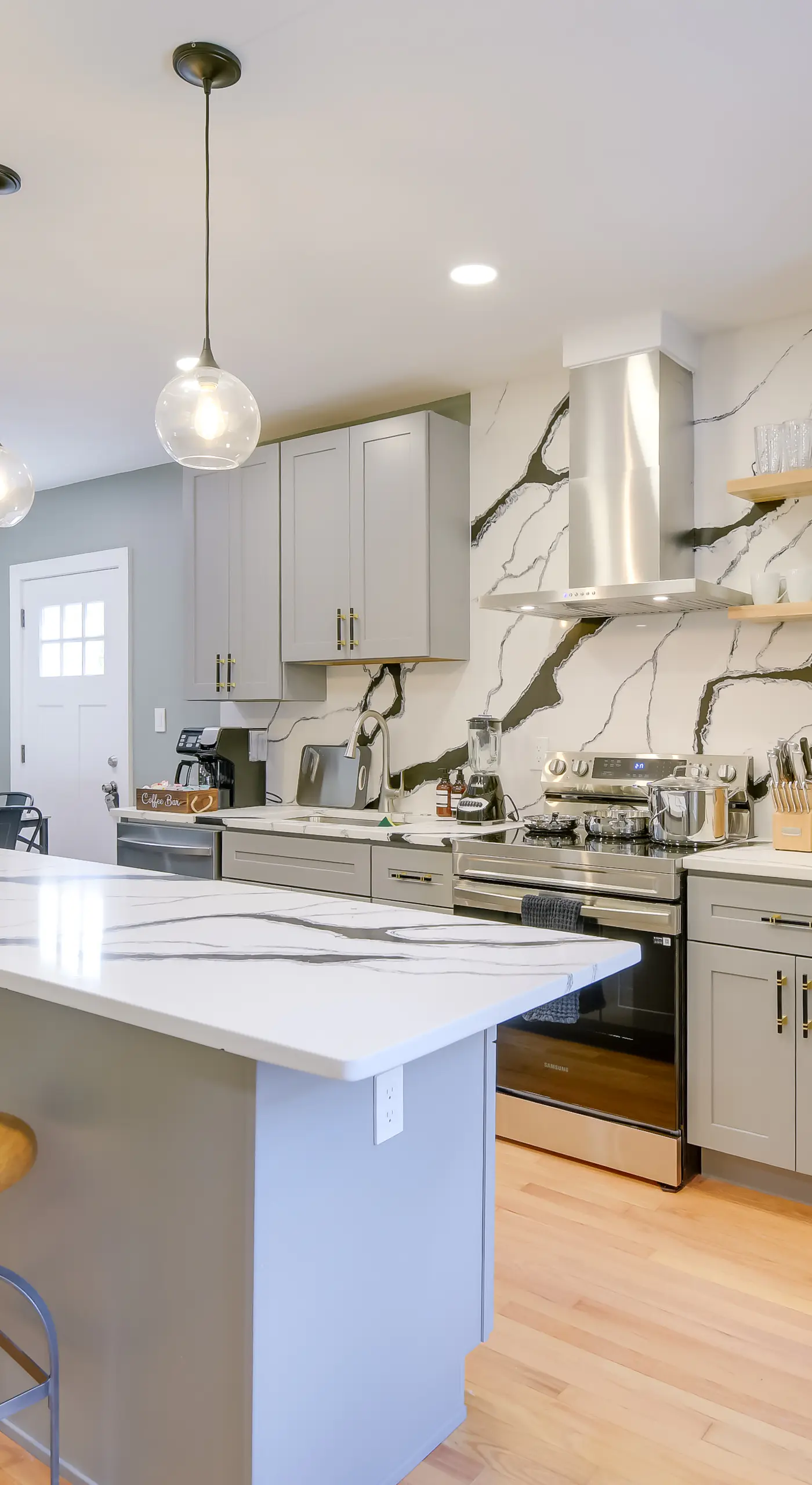 8 Mi to DC: Cheverly Apt w/ Easy Metro Access