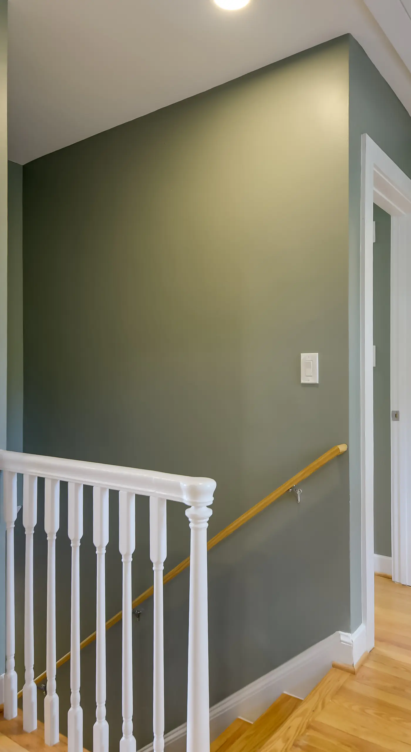 8 Mi to DC: Cheverly Apt w/ Easy Metro Access