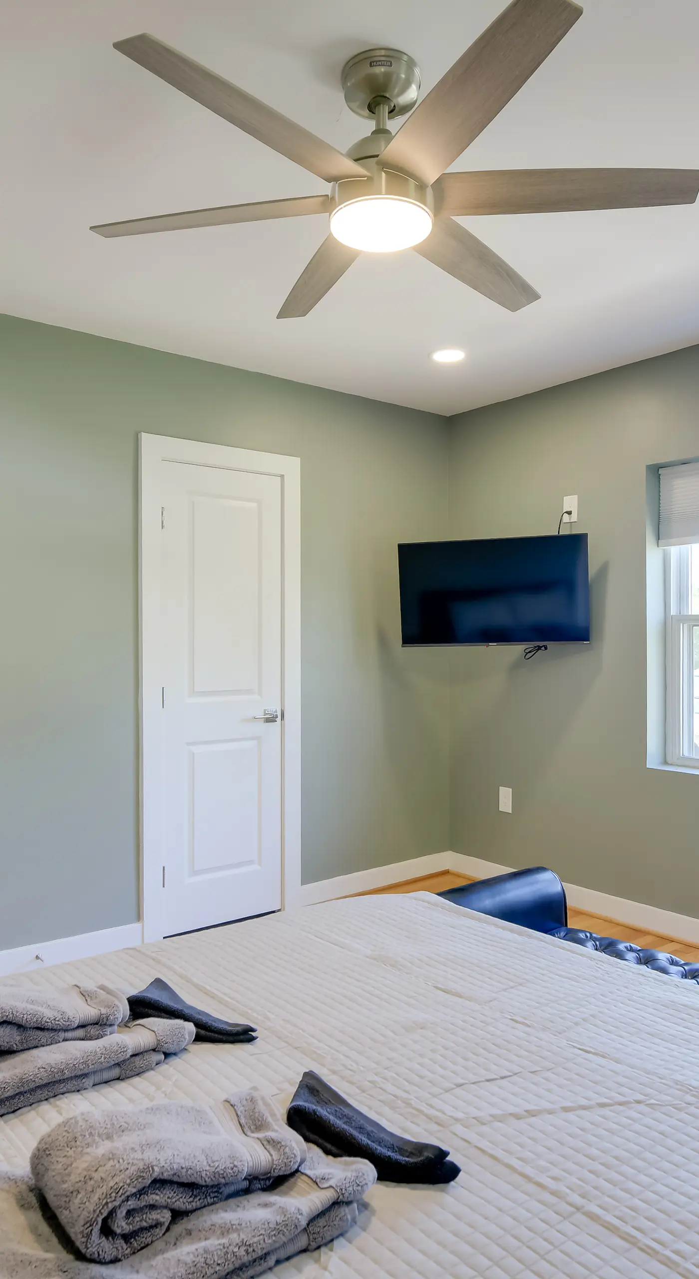 8 Mi to DC: Cheverly Apt w/ Easy Metro Access