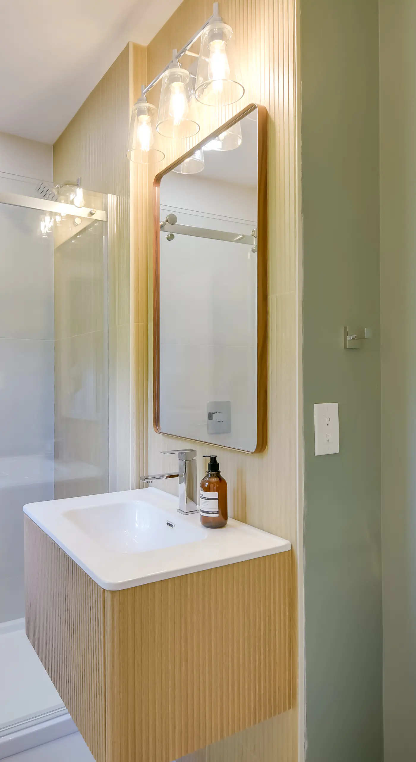 8 Mi to DC: Cheverly Apt w/ Easy Metro Access