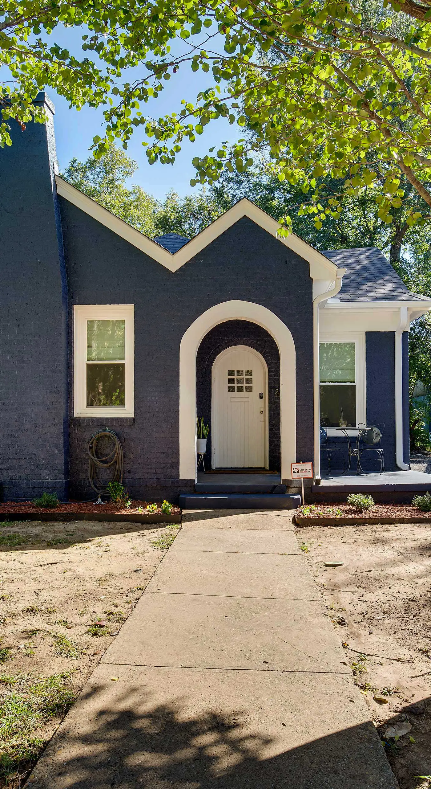 Walkable Tyler House w/ Deck: 1/2 Mi to Downtown!