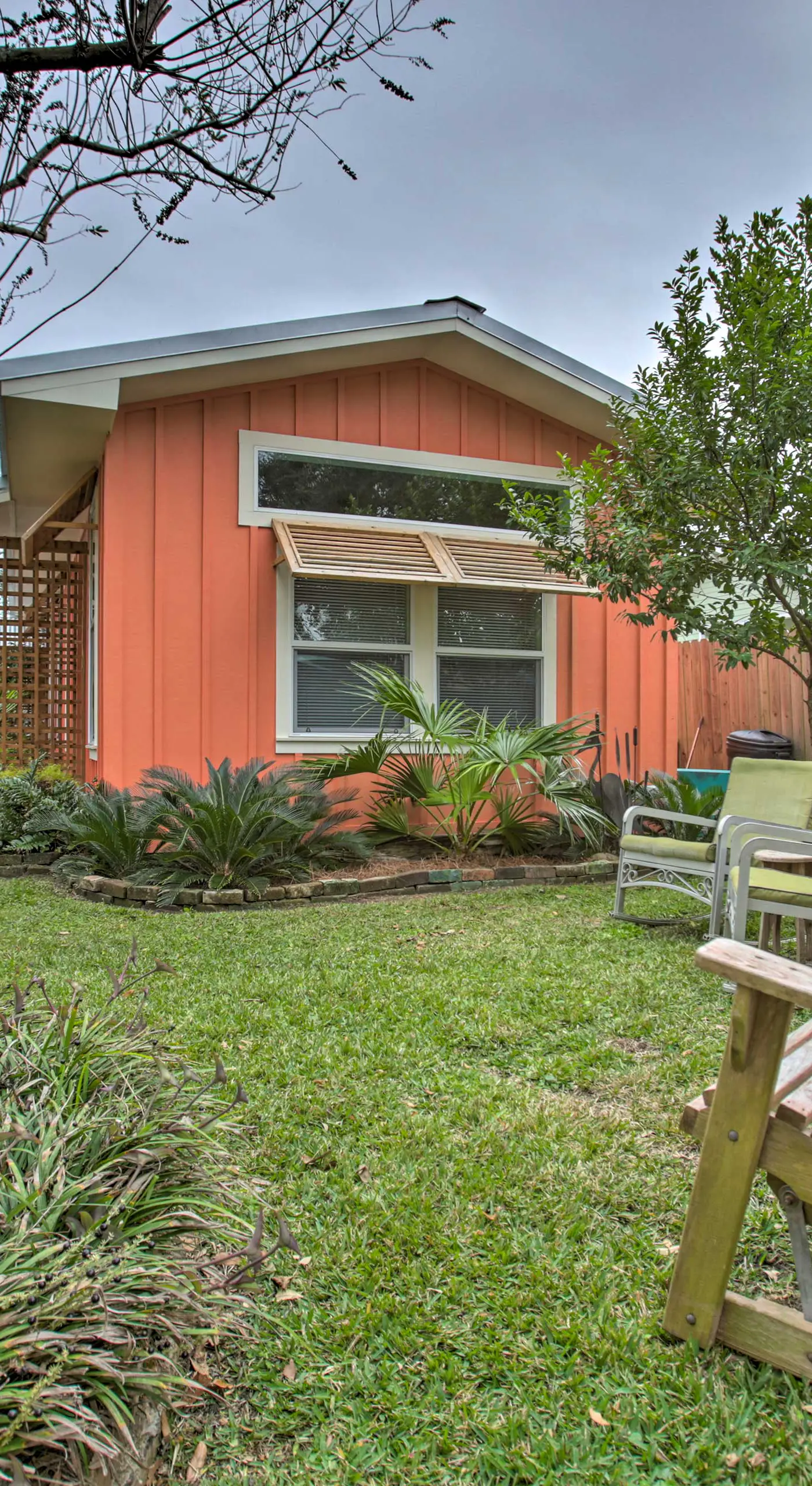 Old Town Getaway, Walk to Shopping, Dining, & Bay!