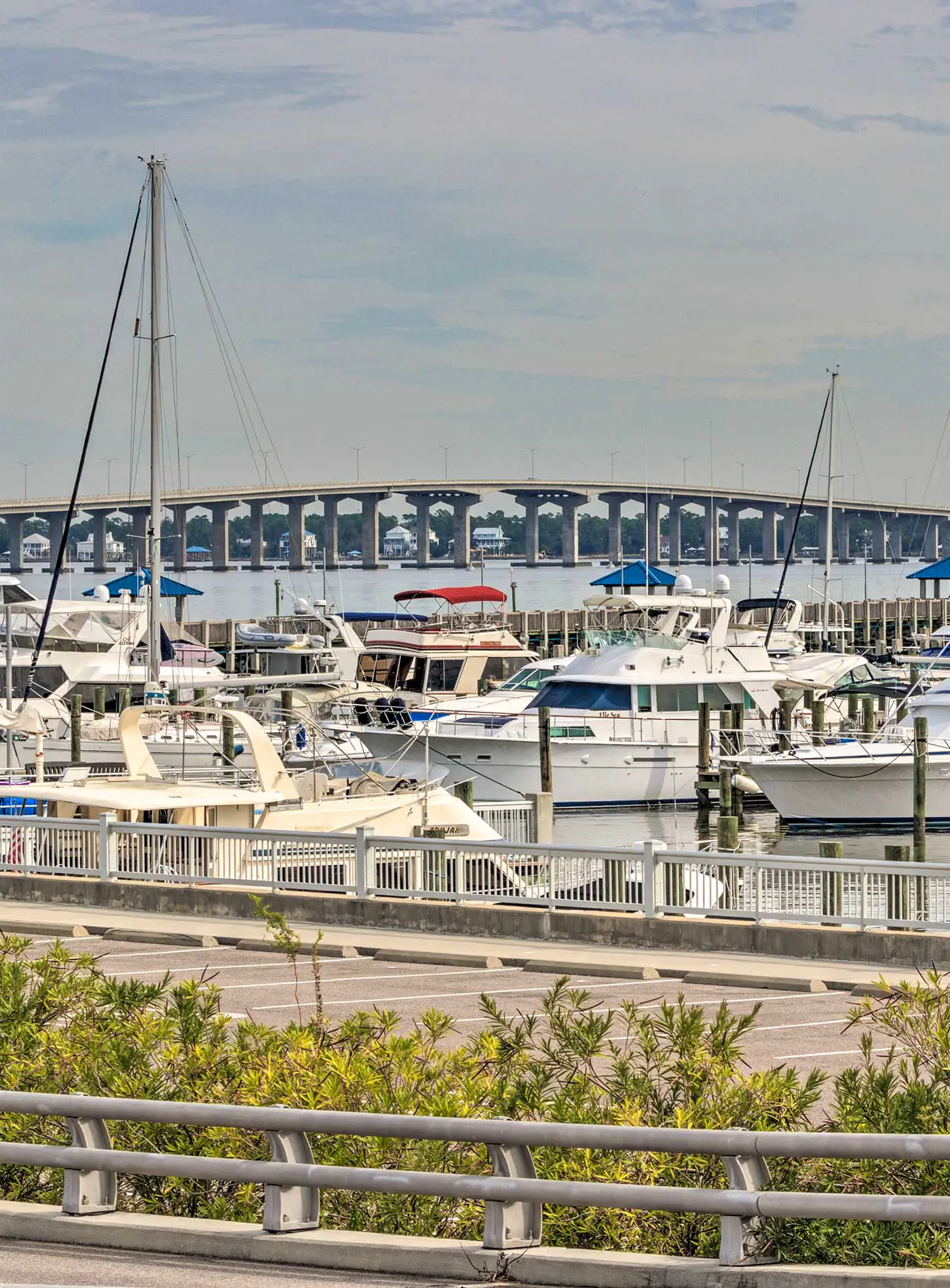 Old Town Getaway, Walk to Shopping, Dining, & Bay!