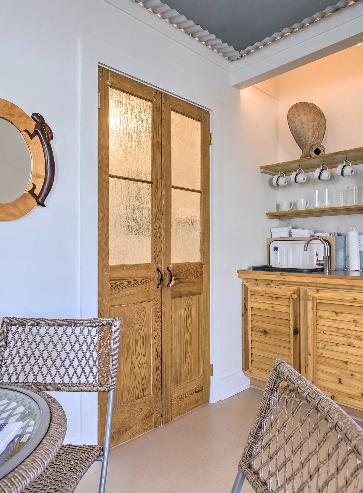 Old Town Getaway, Walk to Shopping, Dining, & Bay!