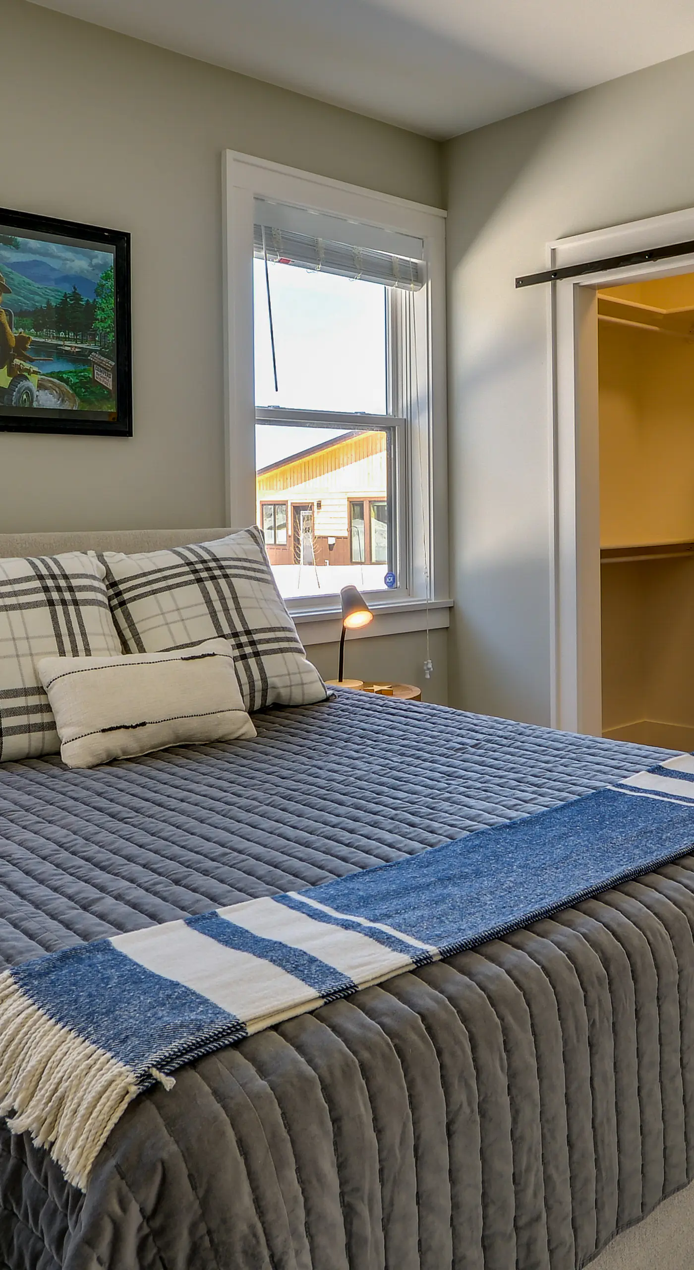 Stylish Montana Vacation Rental w/ Private Hot Tub