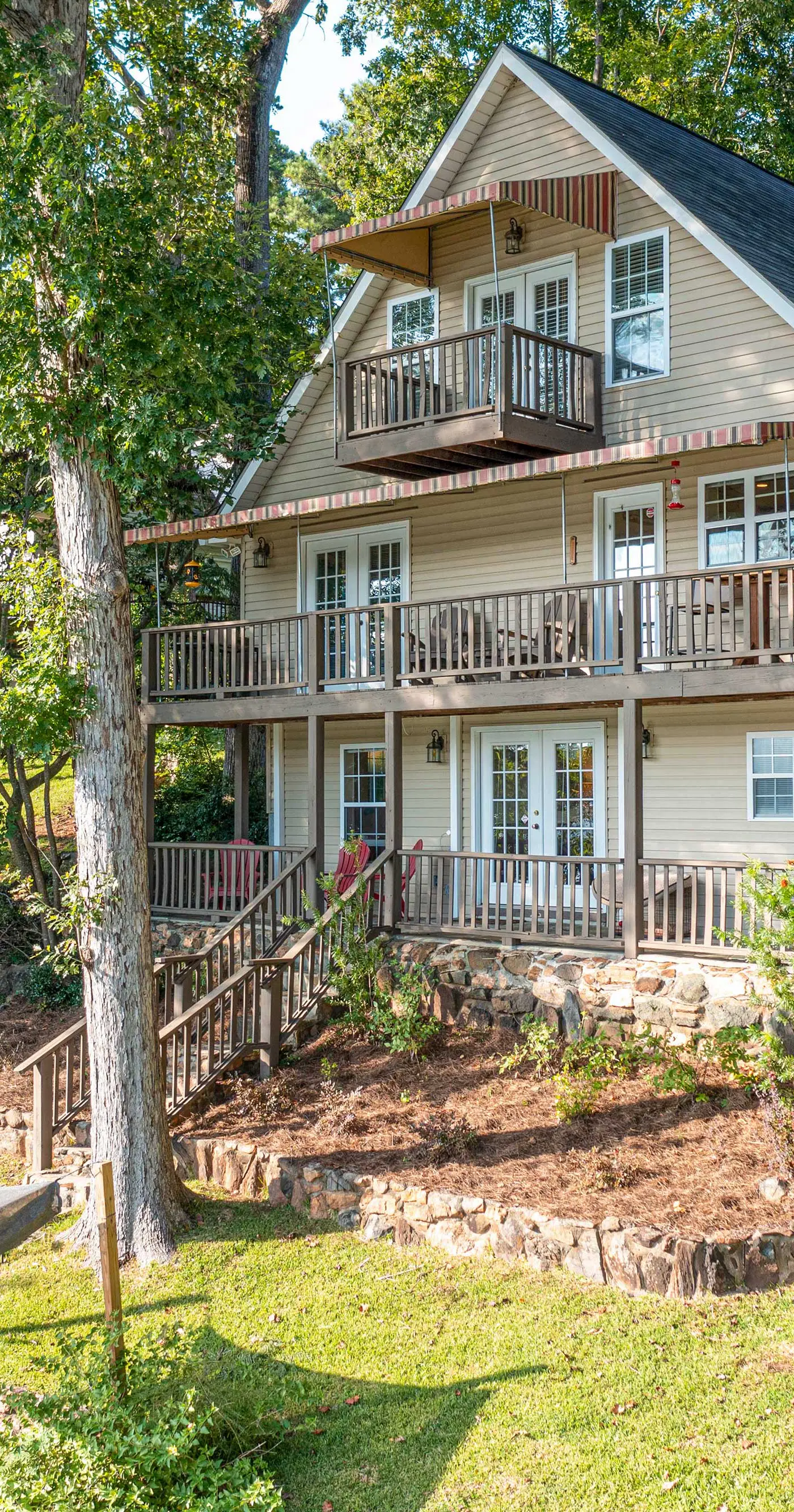 Lakefront Retreat w/ Deep Water + Great Views!