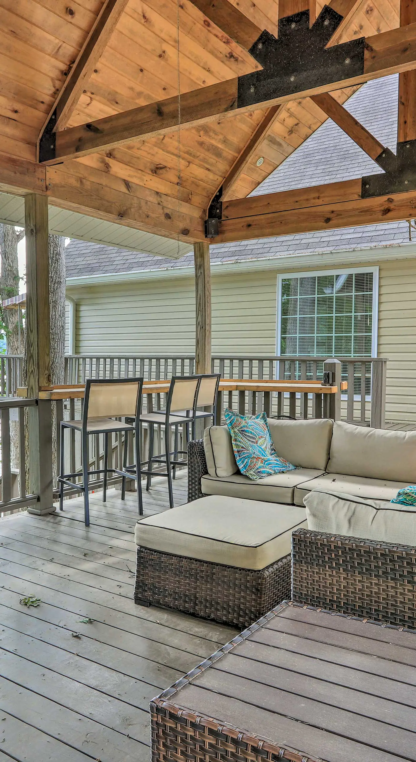 Lakefront Retreat w/ Deep Water + Great Views!