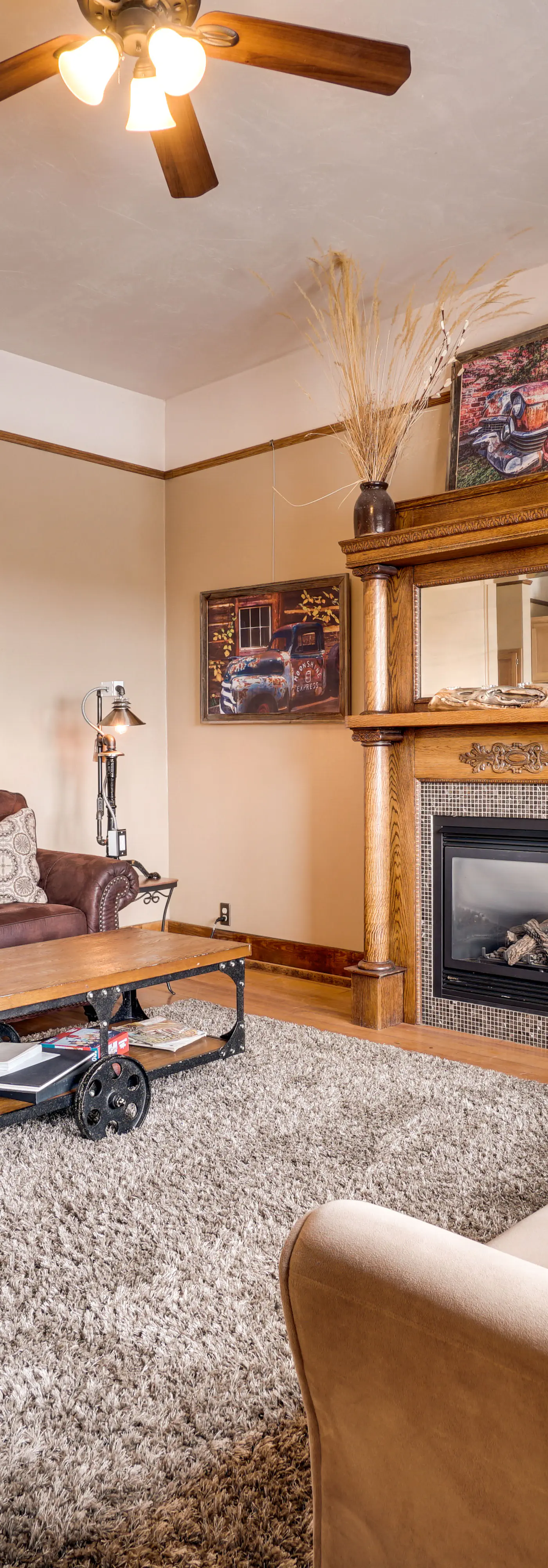 Vintage Downtown Laramie Apartment w/ Deck!