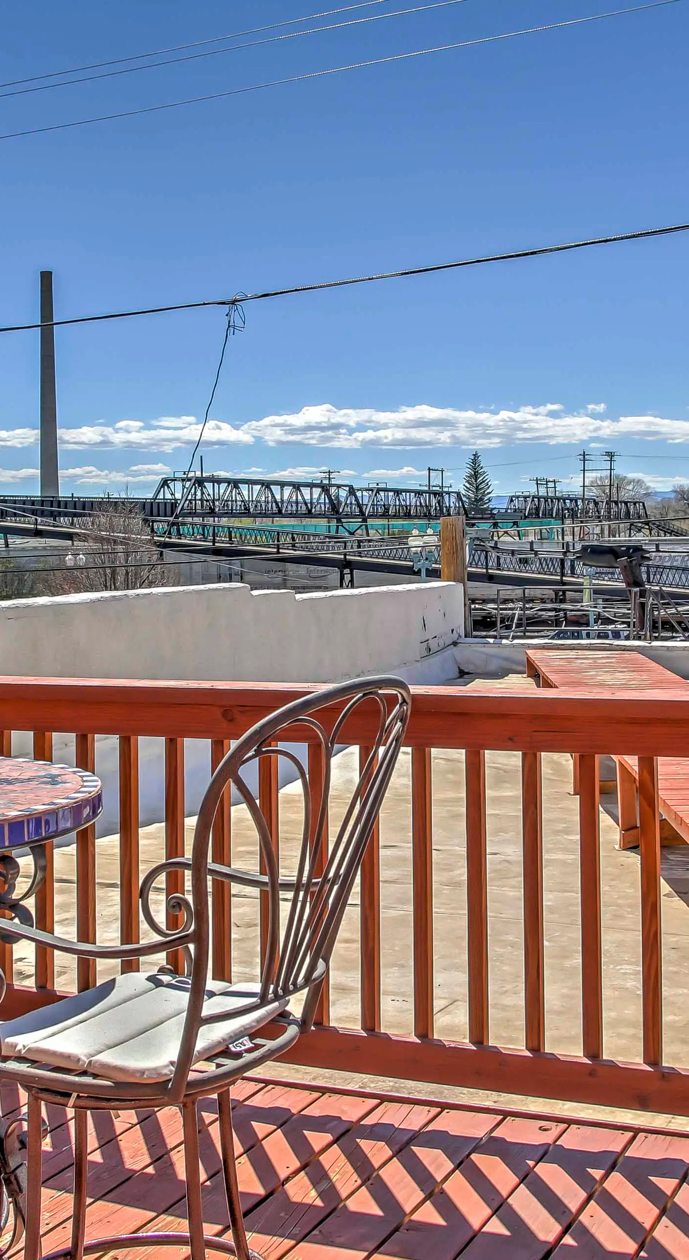 Vintage Downtown Laramie Apartment w/ Deck!