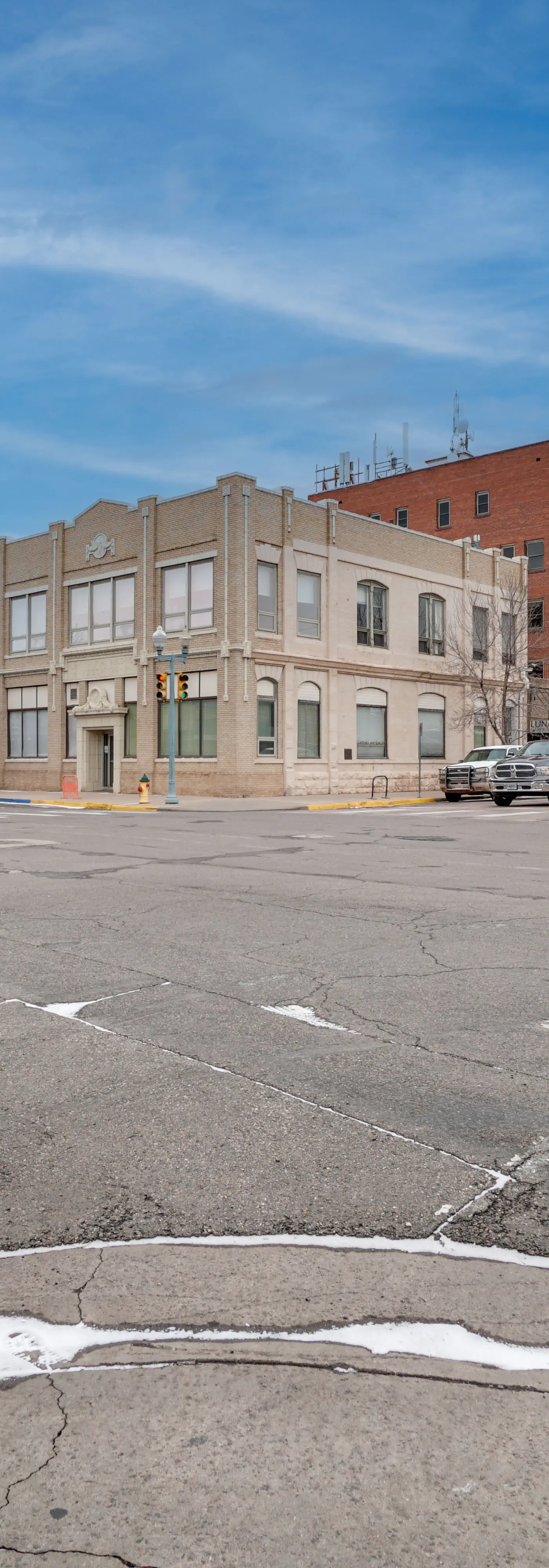 Vintage Downtown Laramie Apartment w/ Deck!