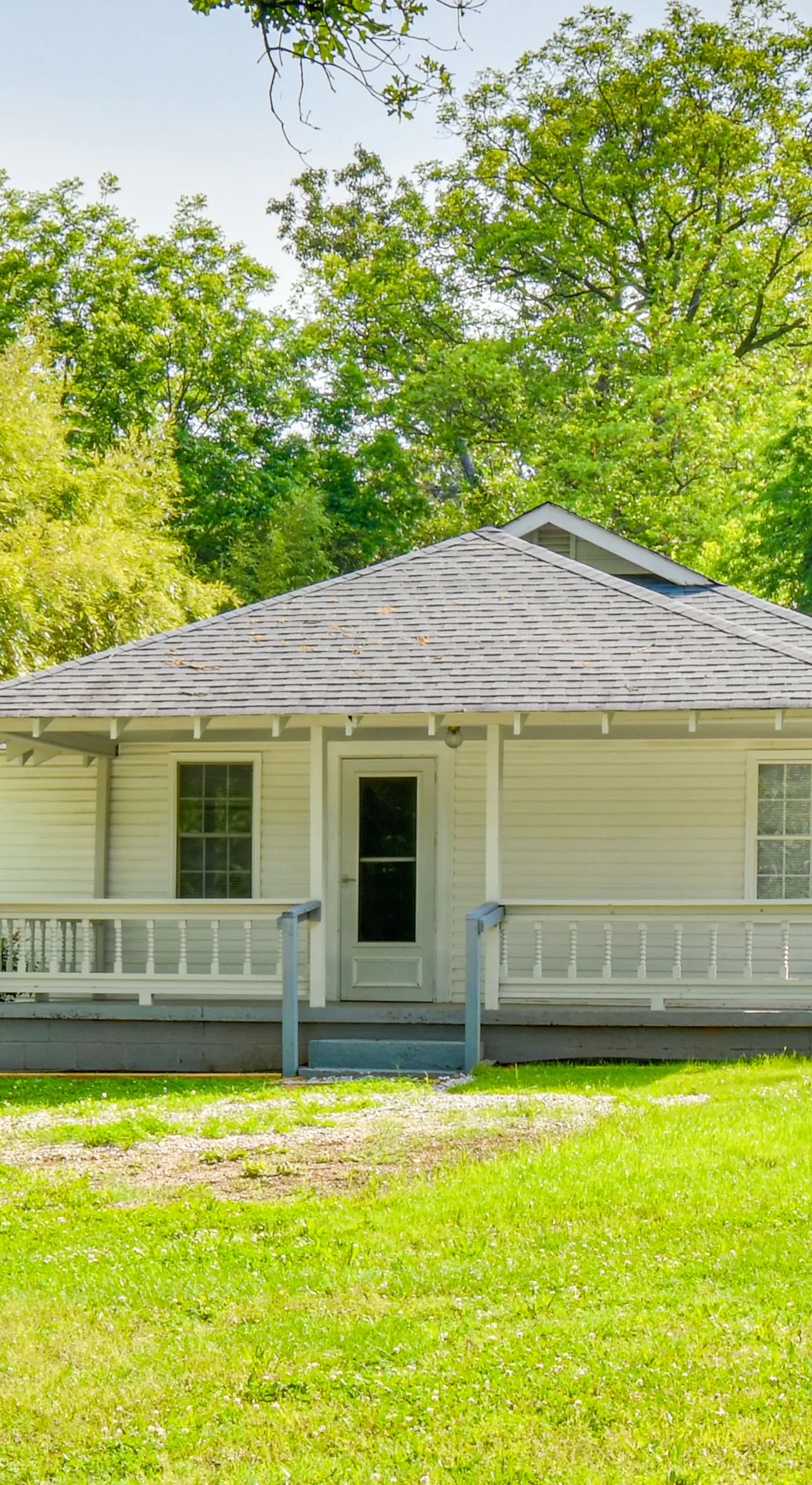 Seneca Vacation Rental w/ Grill Near Lake Hartwell