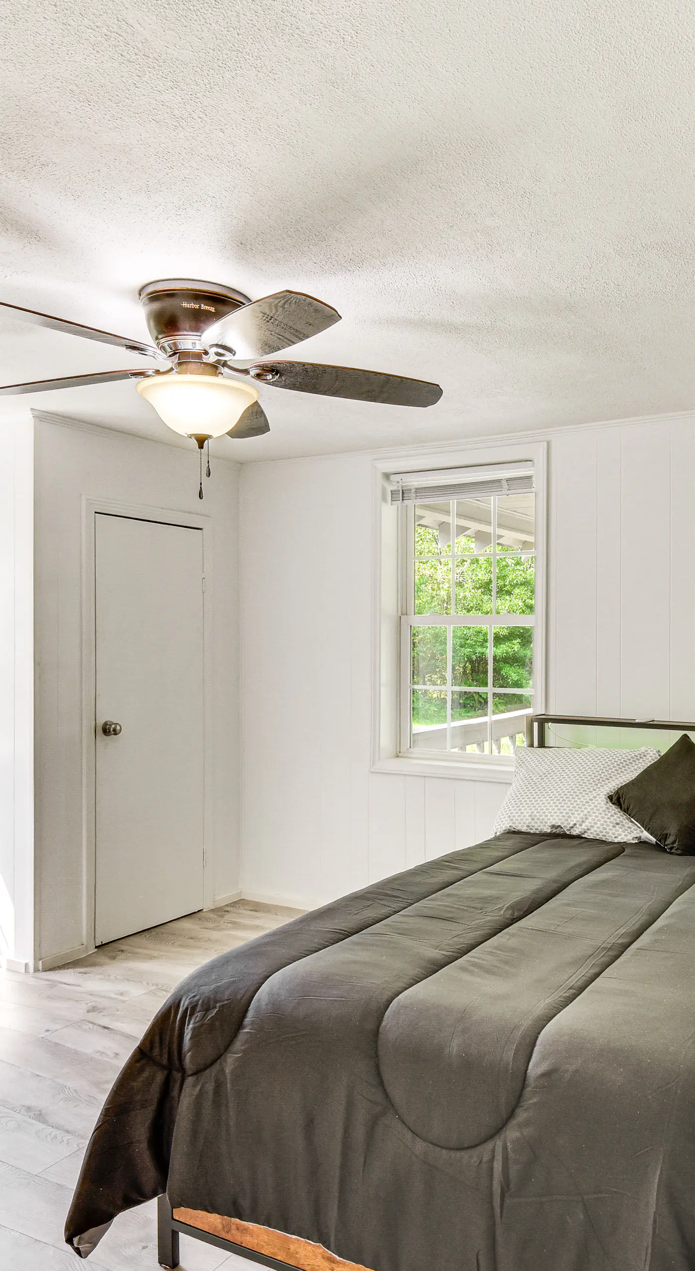 Seneca Vacation Rental w/ Grill Near Lake Hartwell