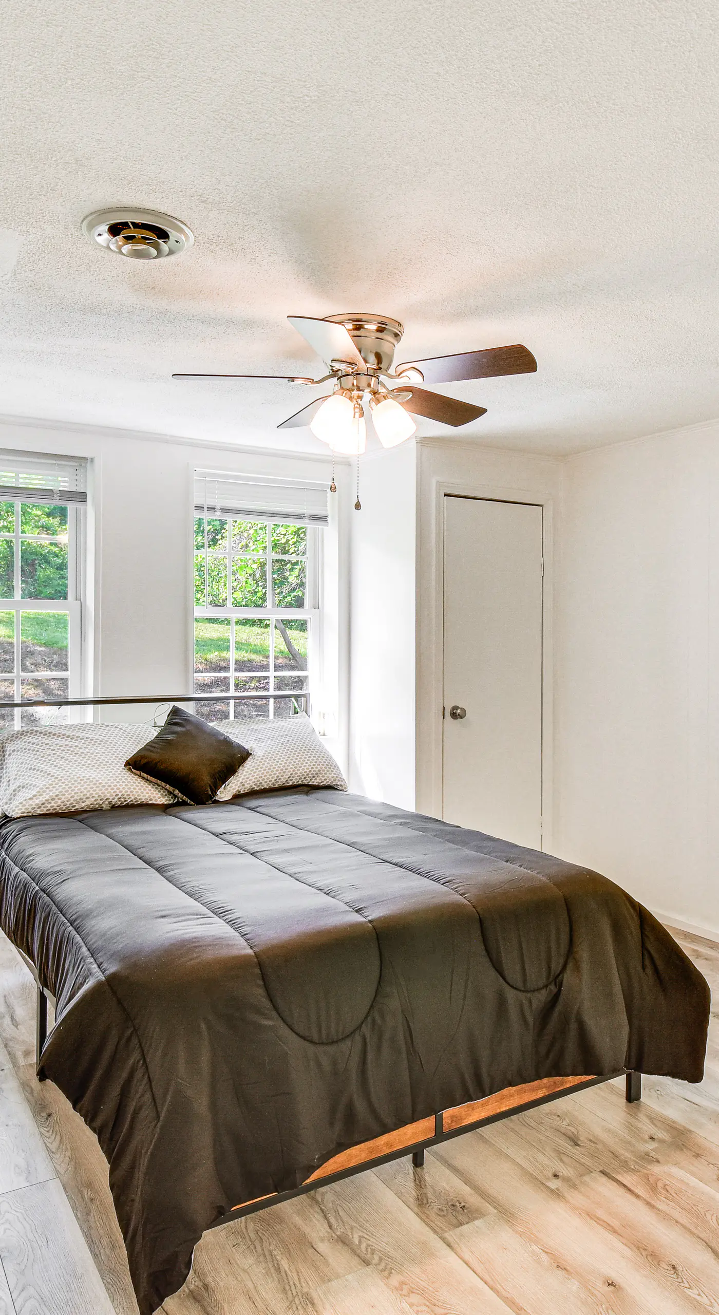 Seneca Vacation Rental w/ Grill Near Lake Hartwell