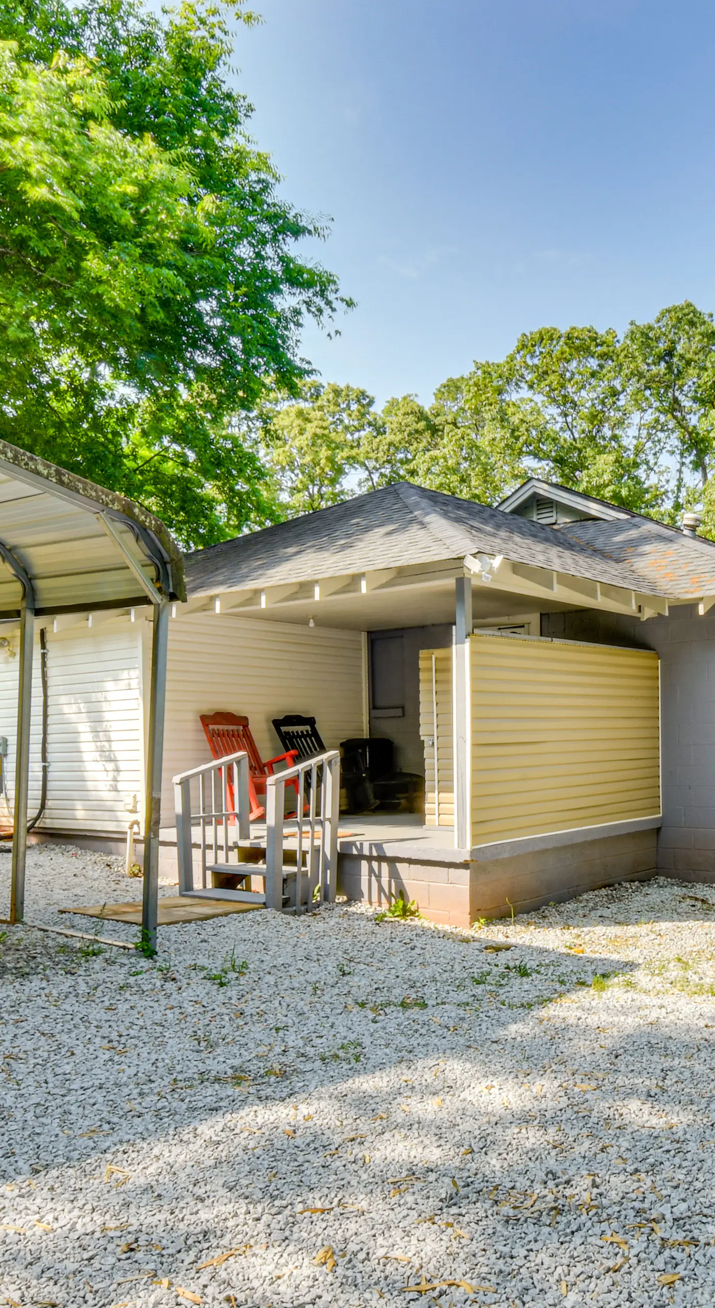 Seneca Vacation Rental w/ Grill Near Lake Hartwell