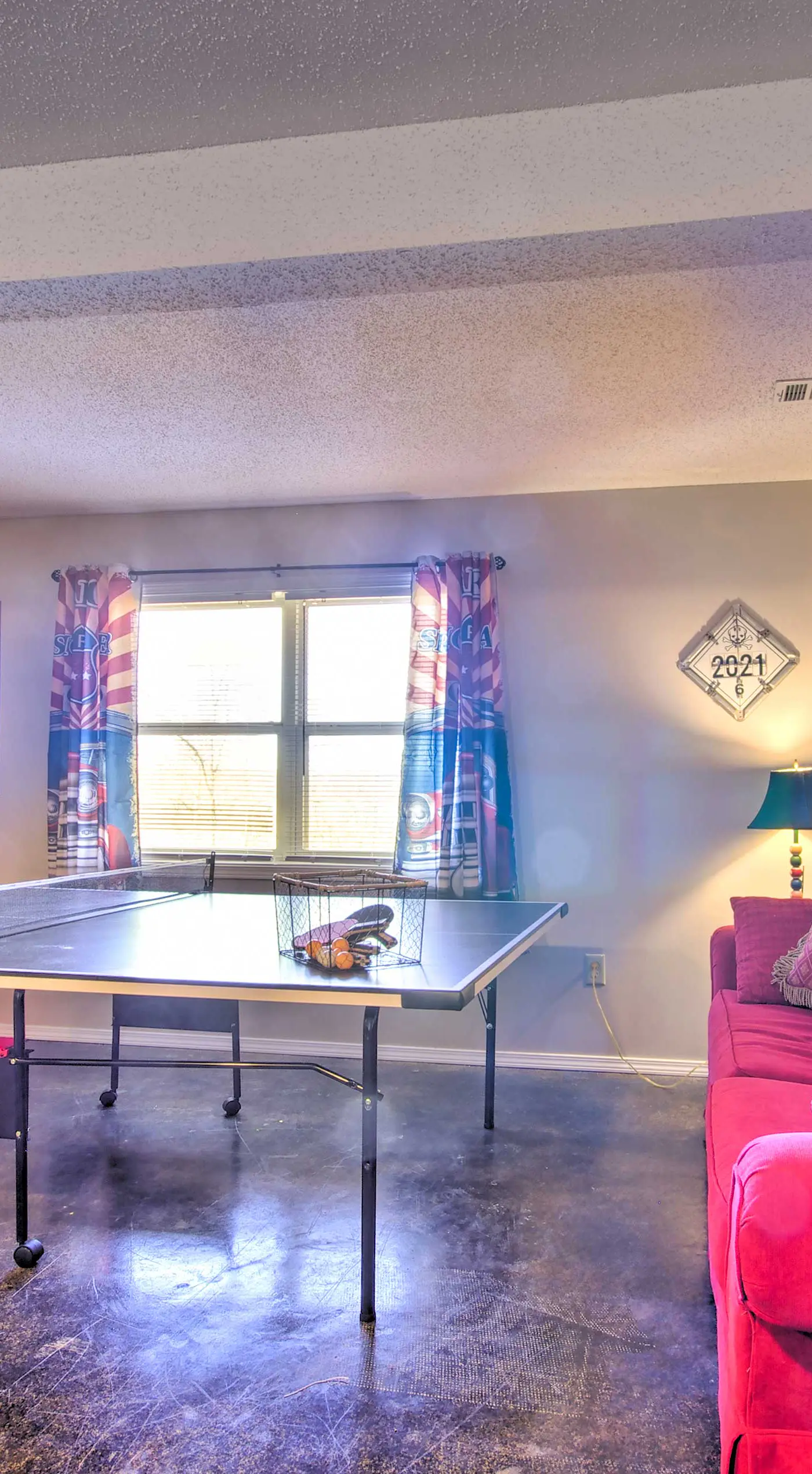 Large Cabin w/ Deck Overlooking Norfork Lake!