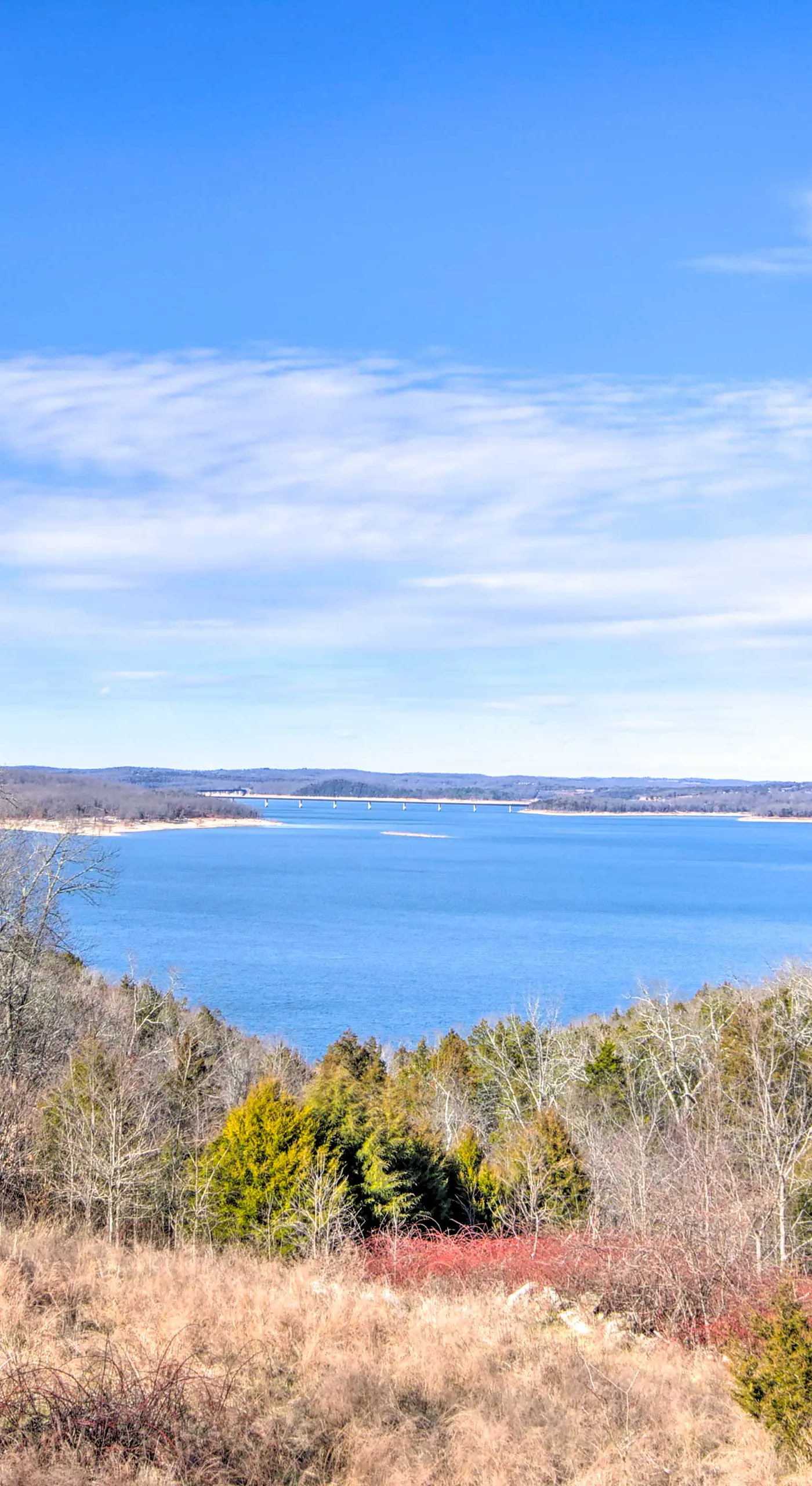 Large Cabin w/ Deck Overlooking Norfork Lake!