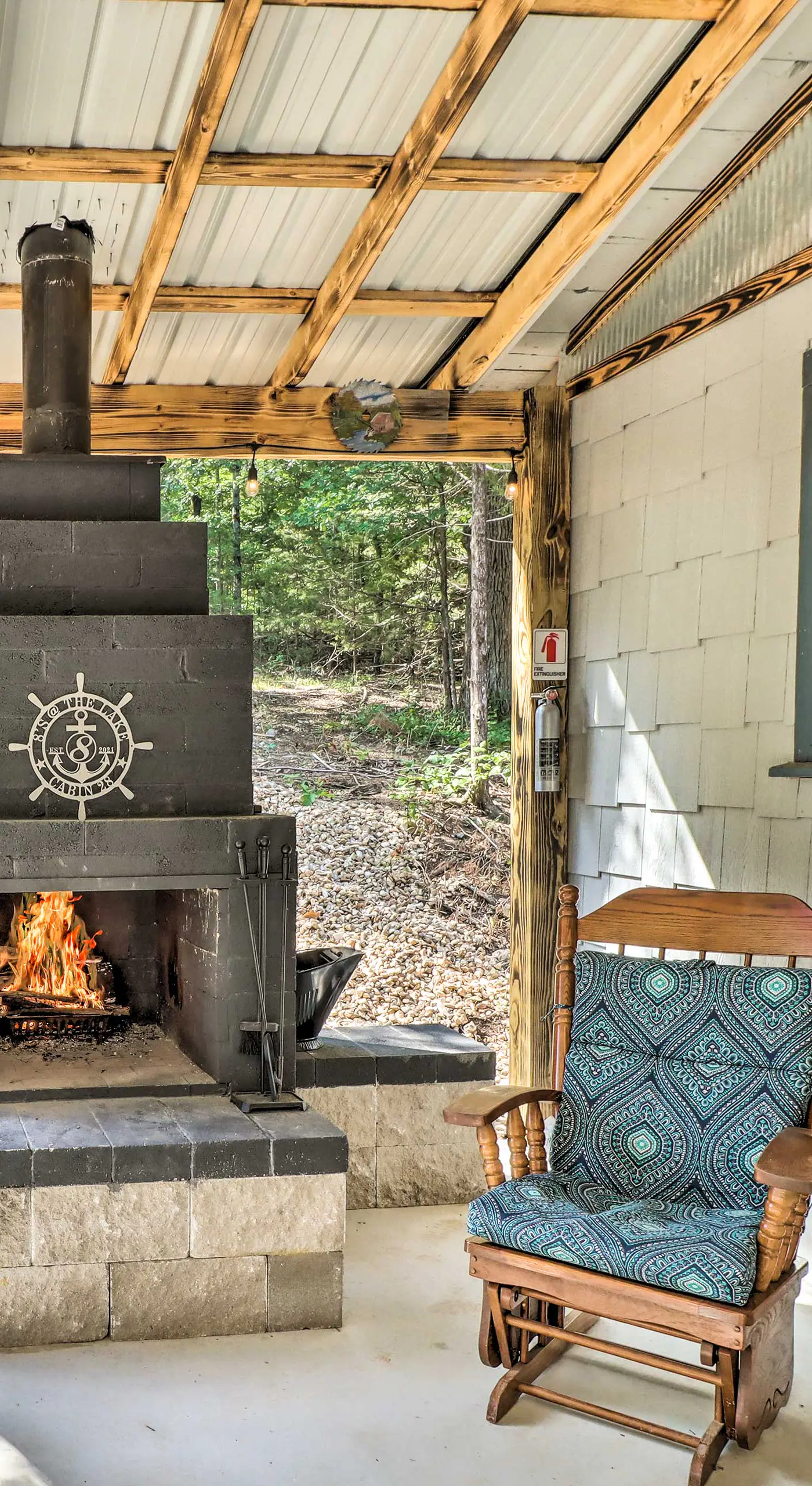 Remodeled Cabin w/ Fire Pit on Norfork Lake!