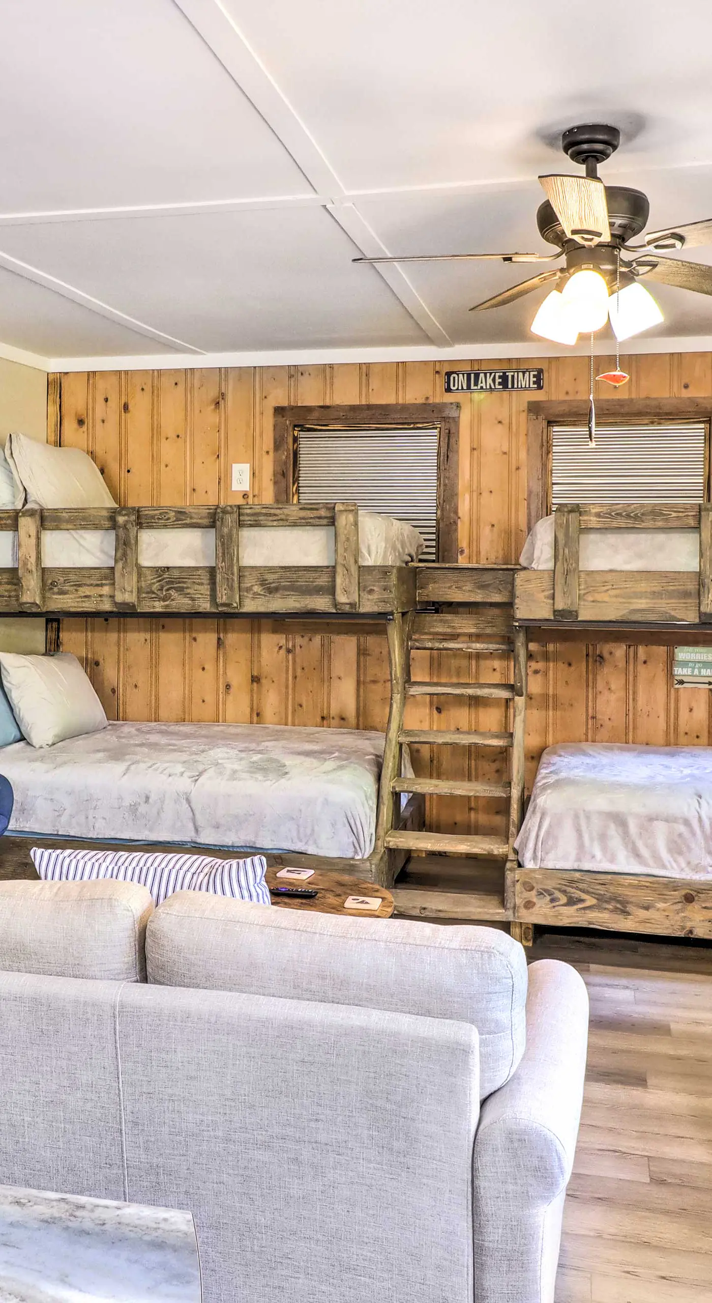 Remodeled Cabin w/ Fire Pit on Norfork Lake!