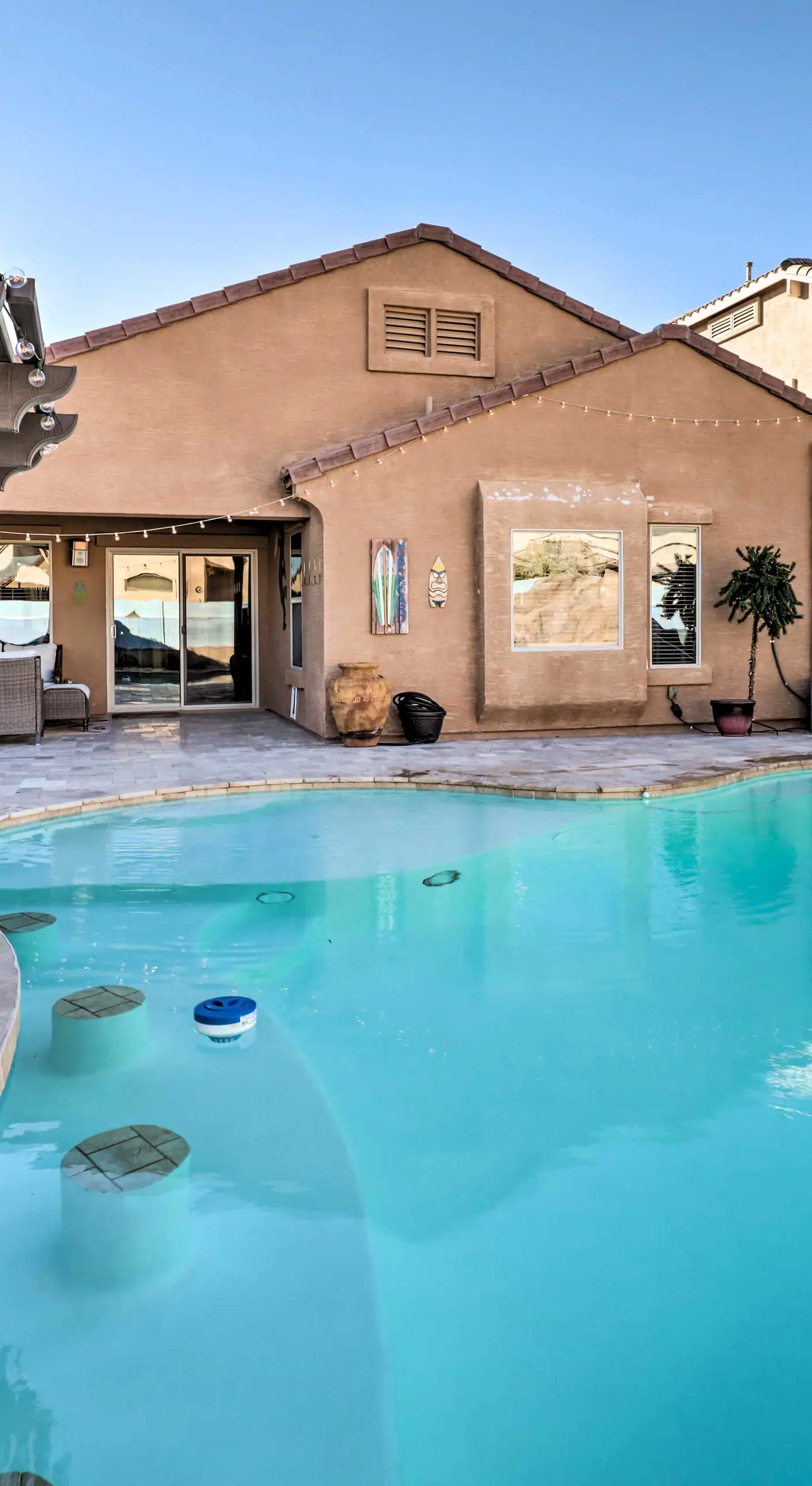Maricopa Home w/ Swim-Up Bar, Heated Pool & Slide