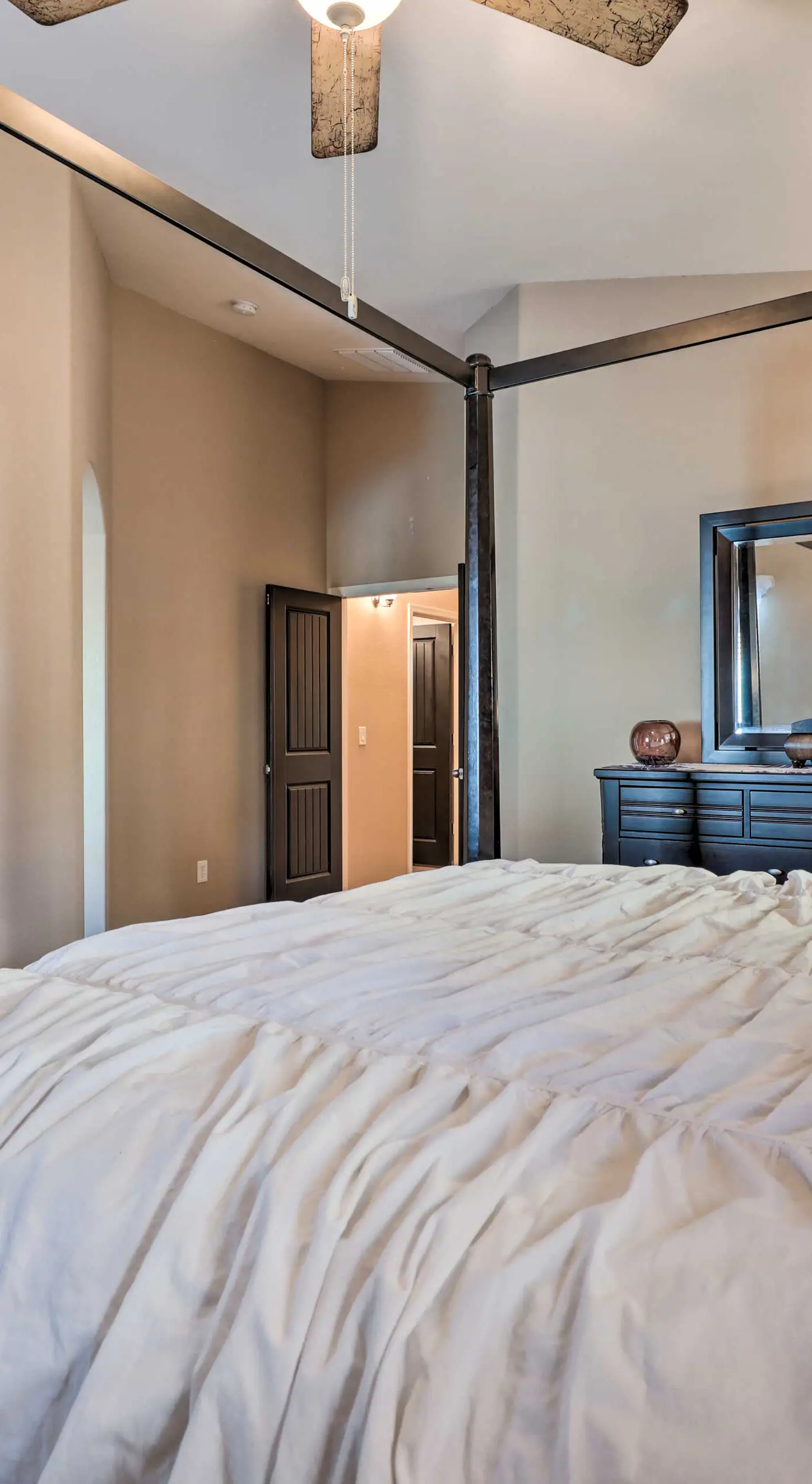 Maricopa Home w/ Swim-Up Bar, Heated Pool & Slide