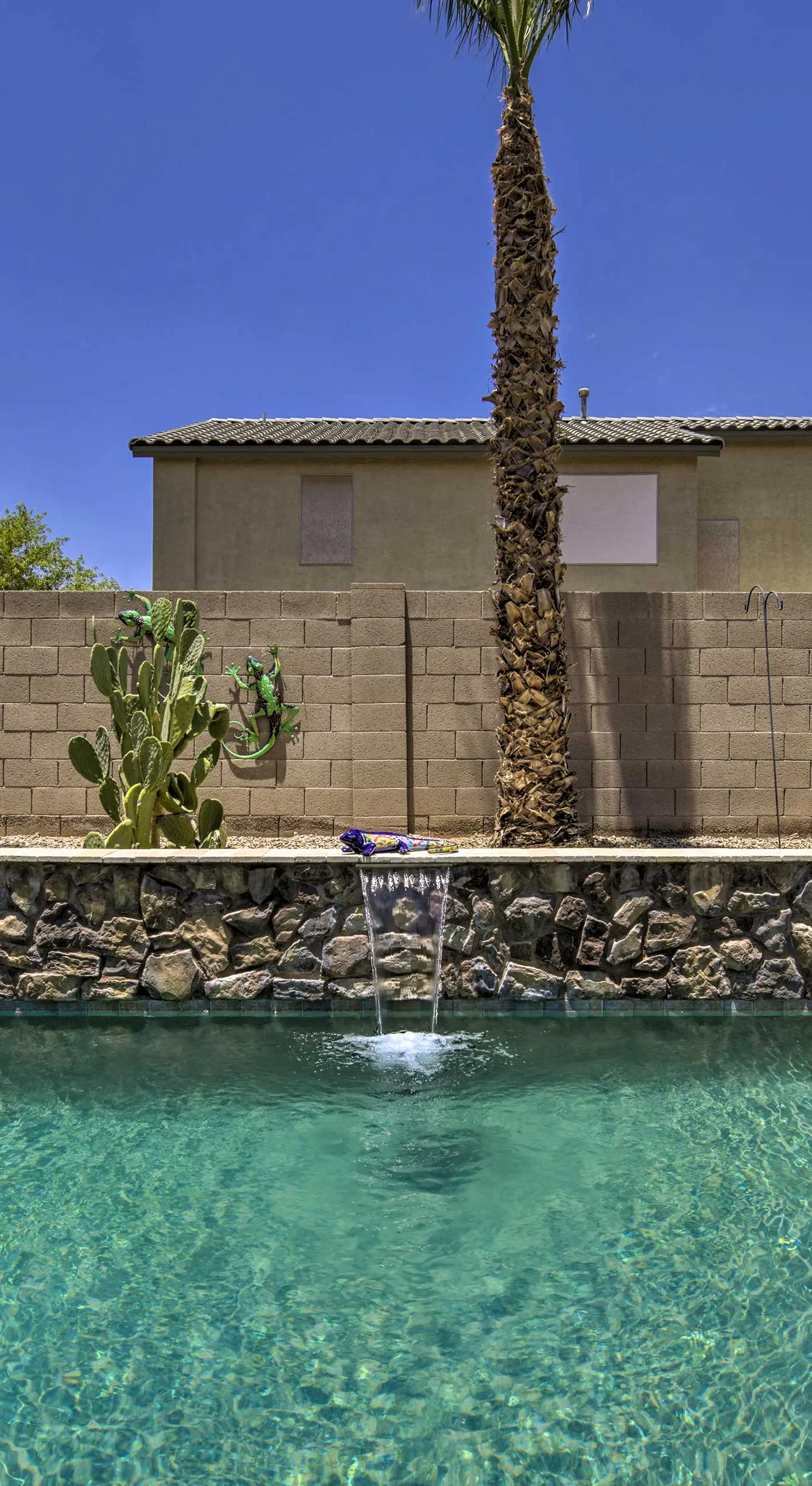 Chic Maricopa Getaway w/ Outdoor Oasis & Pool