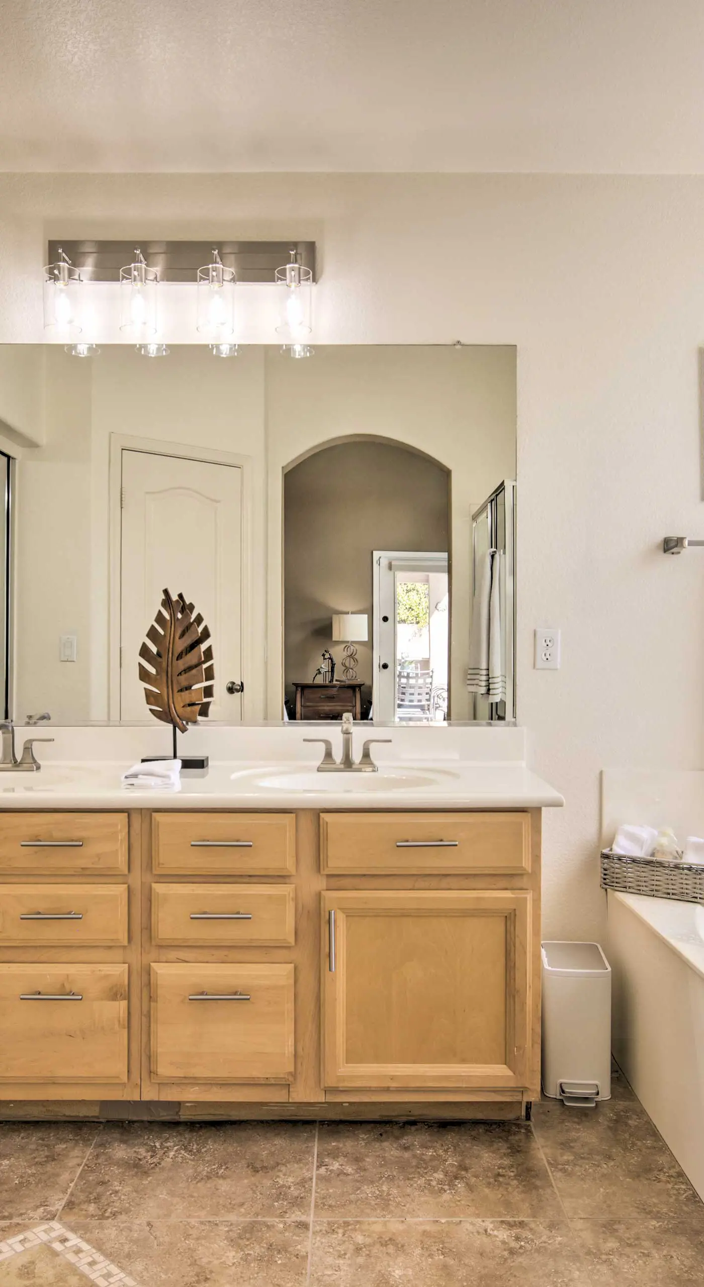 Chic Maricopa Getaway w/ Outdoor Oasis & Pool