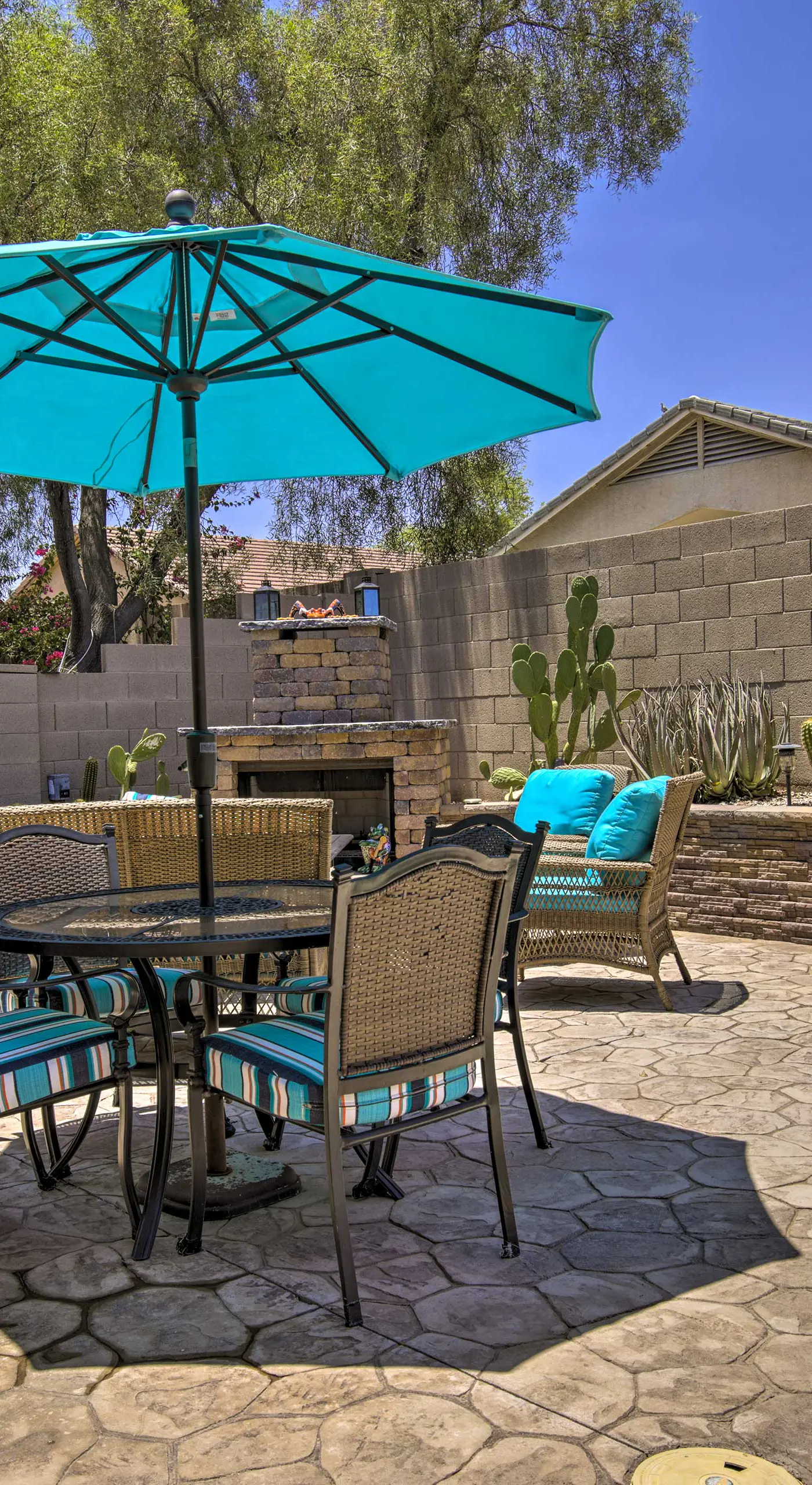 Chic Maricopa Getaway w/ Outdoor Oasis & Pool