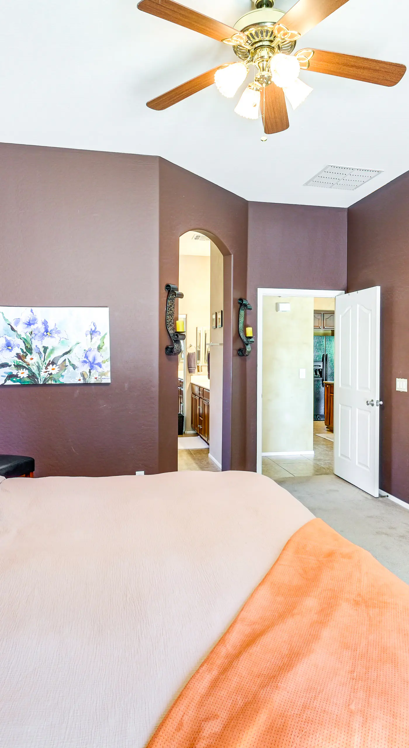 Private Hot Tub: Pet-Friendly Maricopa Escape!