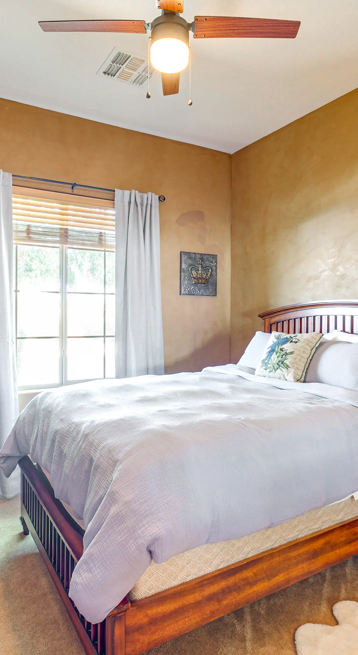 Private Hot Tub: Pet-Friendly Maricopa Escape!
