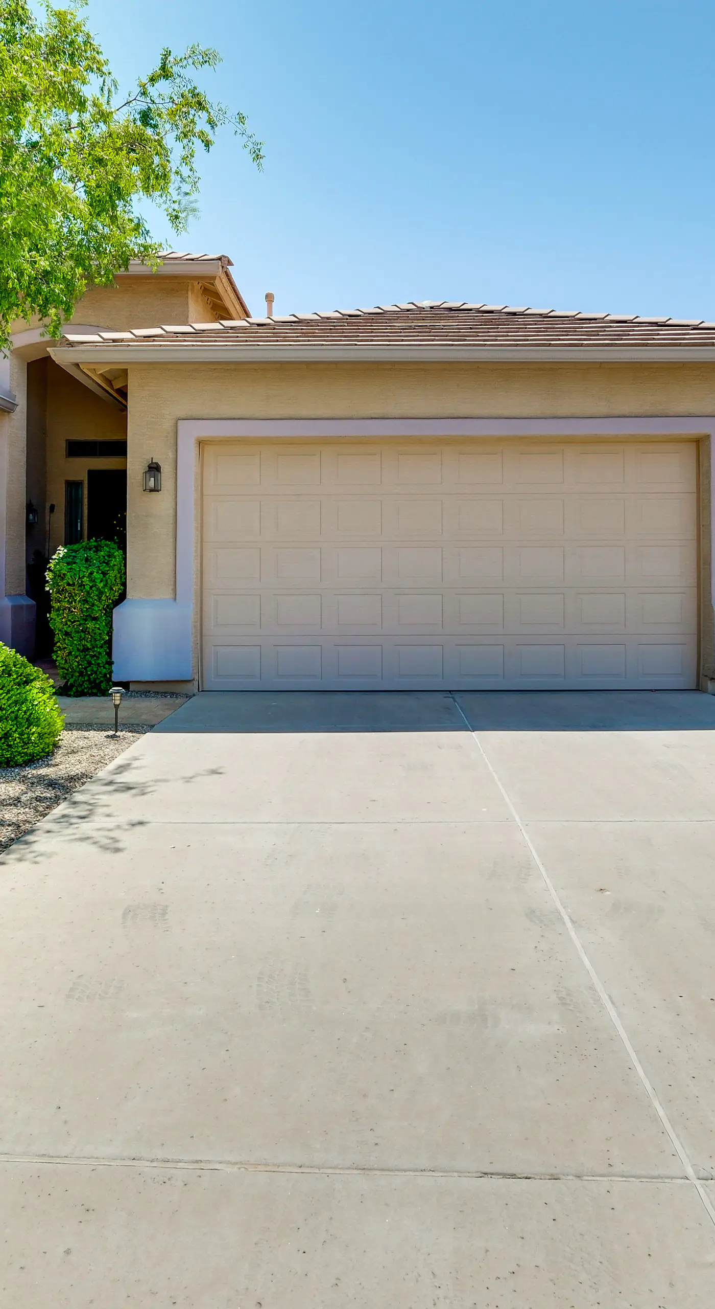 Private Hot Tub: Pet-Friendly Maricopa Escape!