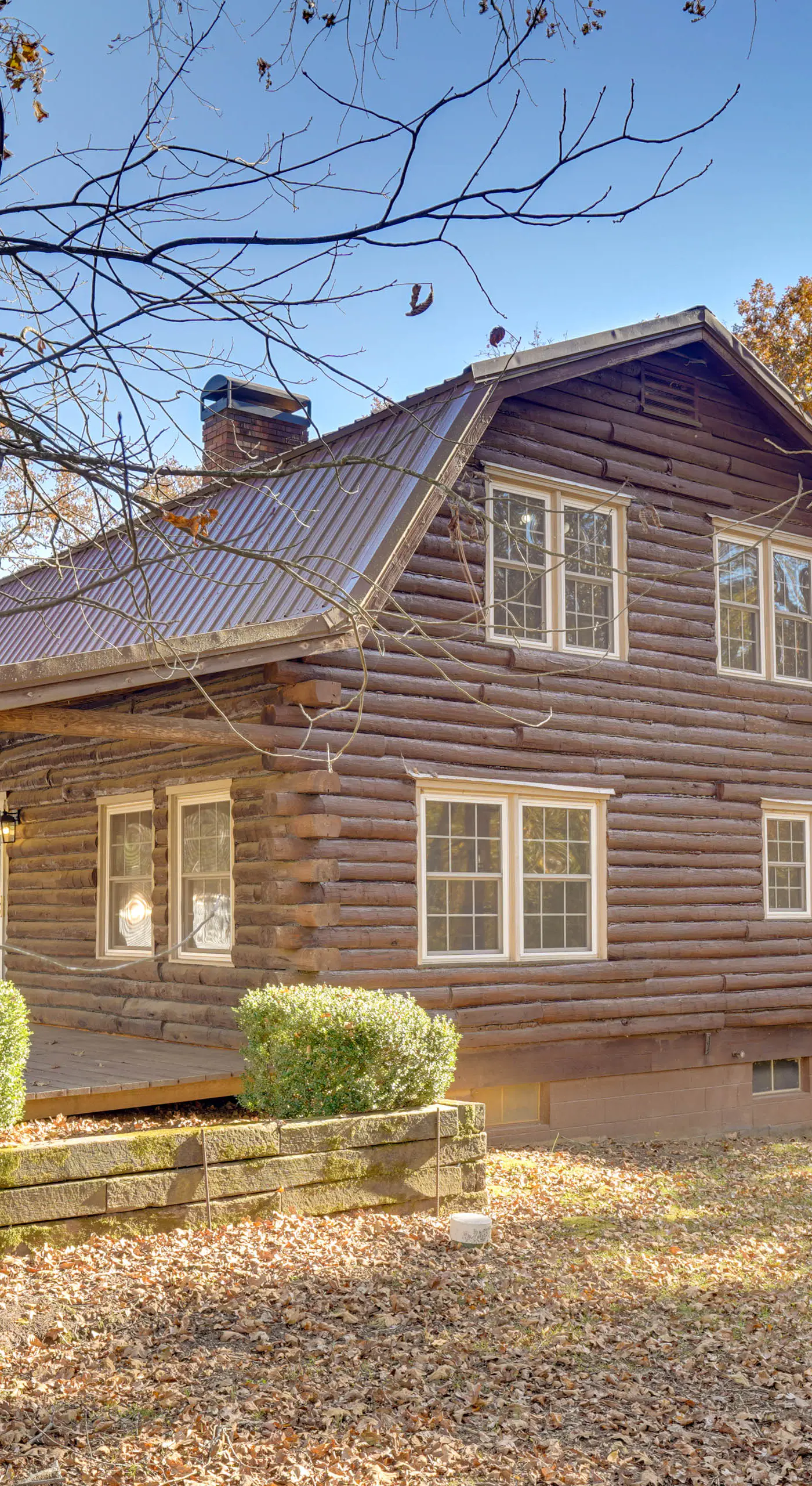 Kentucky Lake Access! Family Log Cabin w/ Deck