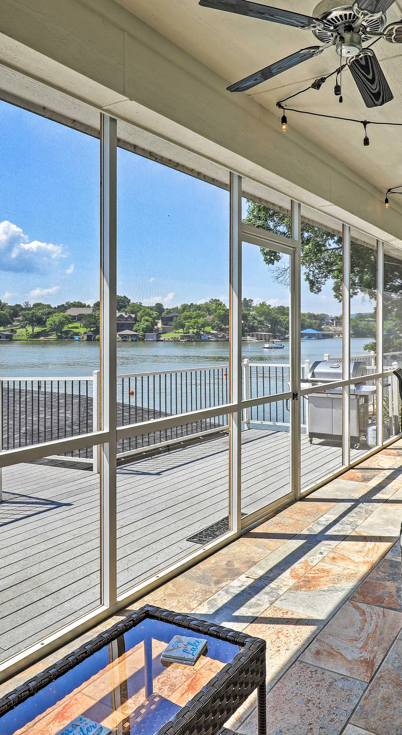 Lavish Lake House, Near Vineyards + Marinas!