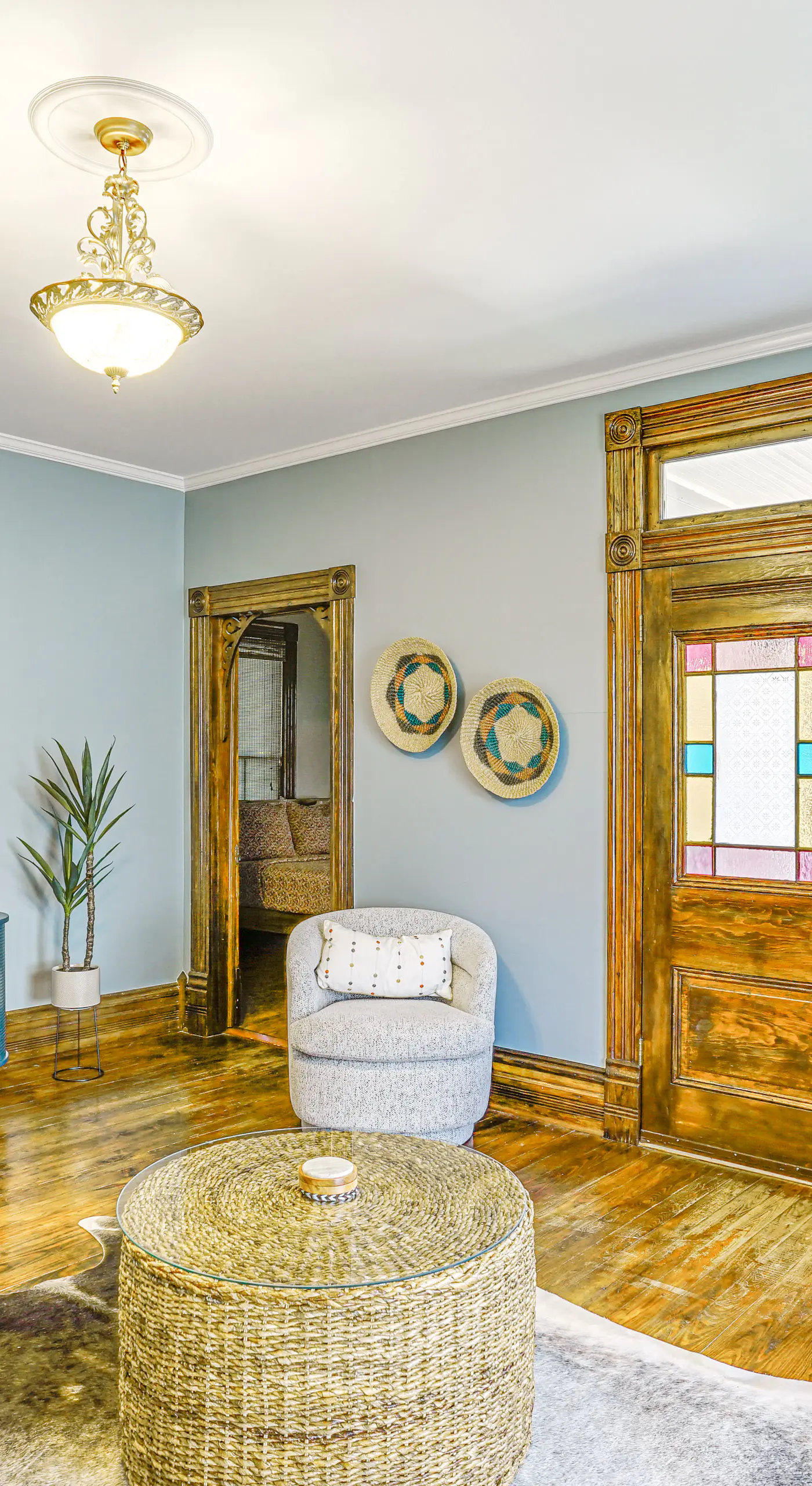 Granbury Home w/ Fire Pit, Walk to The Square!