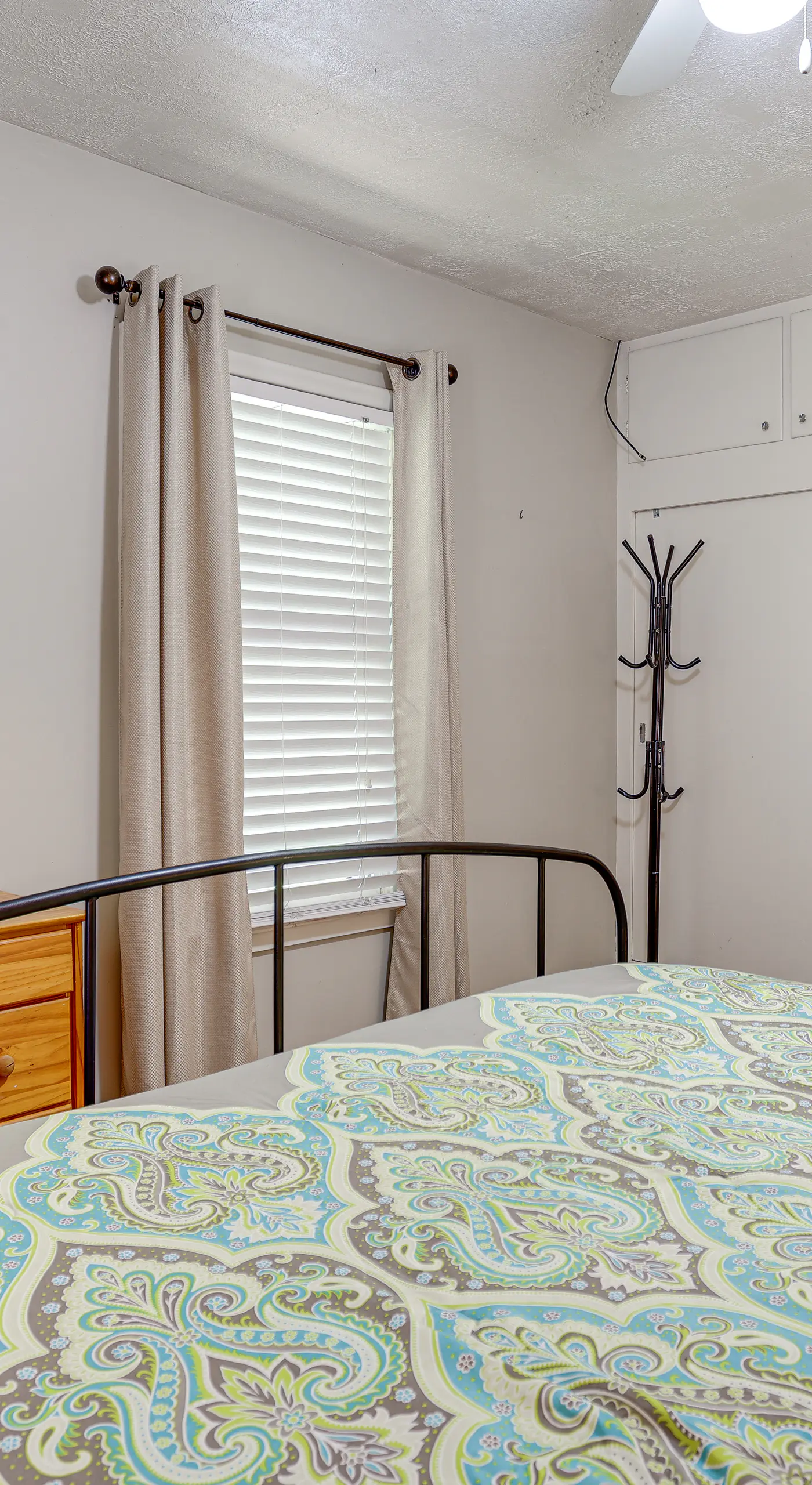 Apt 3 Mi to Dtwn Ogden! Pet-Friendly Backyard