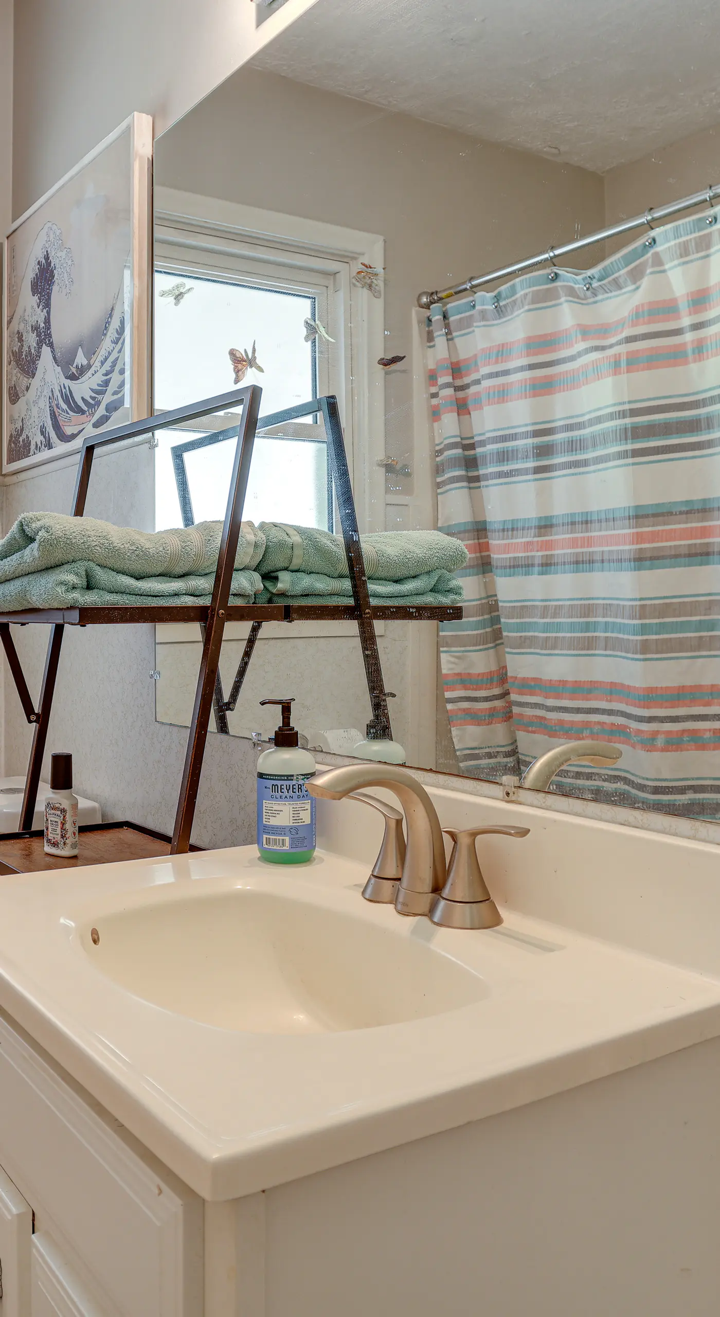 Apt 3 Mi to Dtwn Ogden! Pet-Friendly Backyard