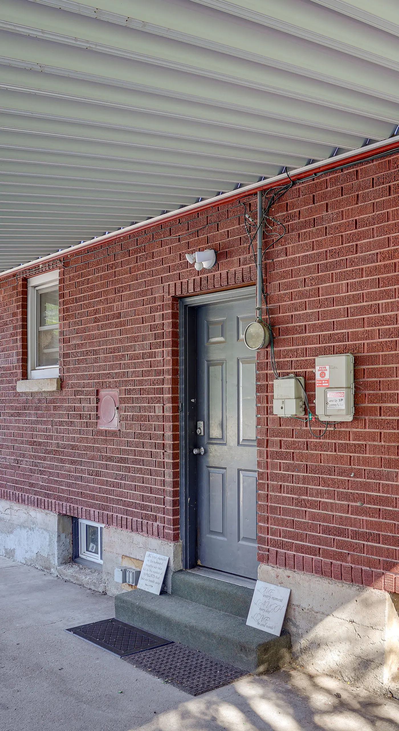 Apt 3 Mi to Dtwn Ogden! Pet-Friendly Backyard