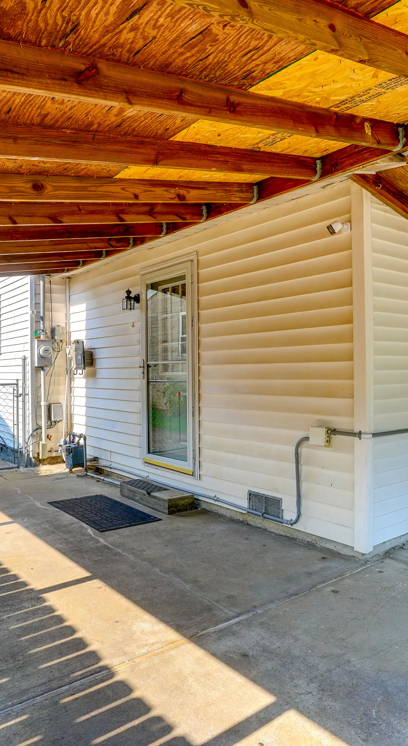 Pet-Friendly Clarksville Home w/ Central A/C