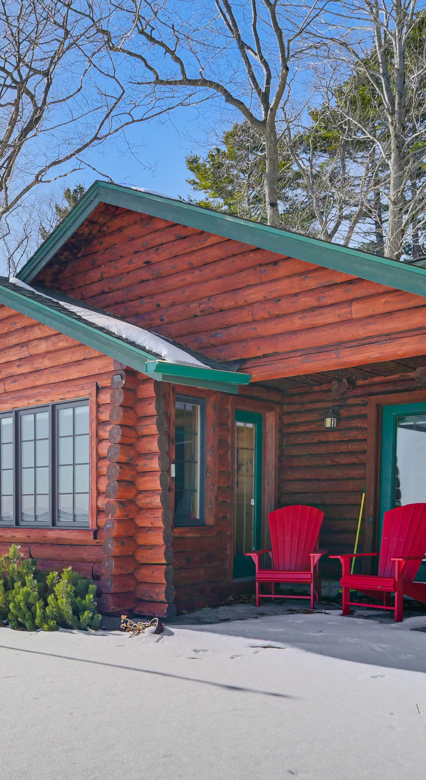 Waterfront Cottage: Family Getaway at Lake Huron!