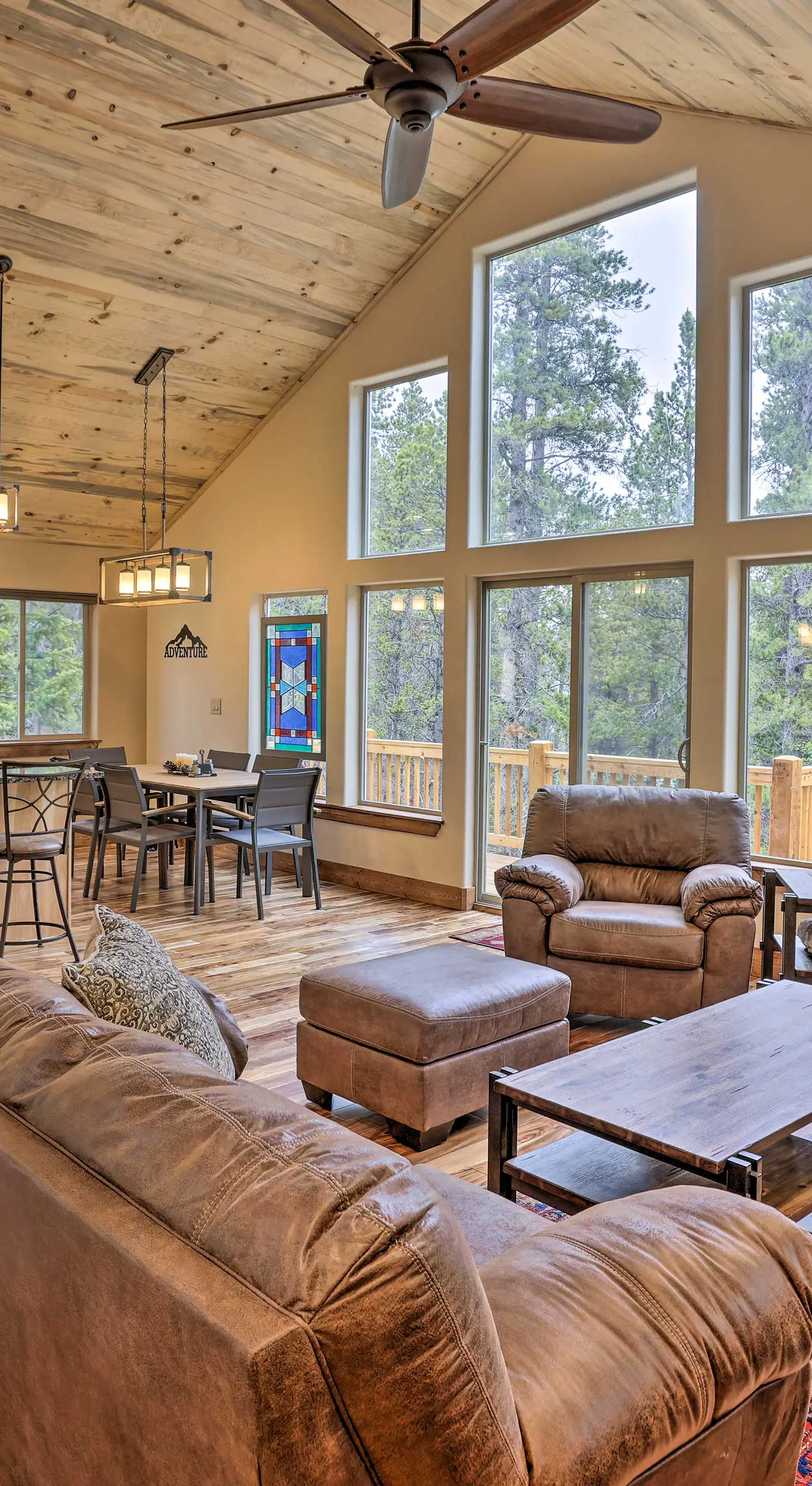 Rocky Mountain Alma Cabin with Deck & Hot Tub!