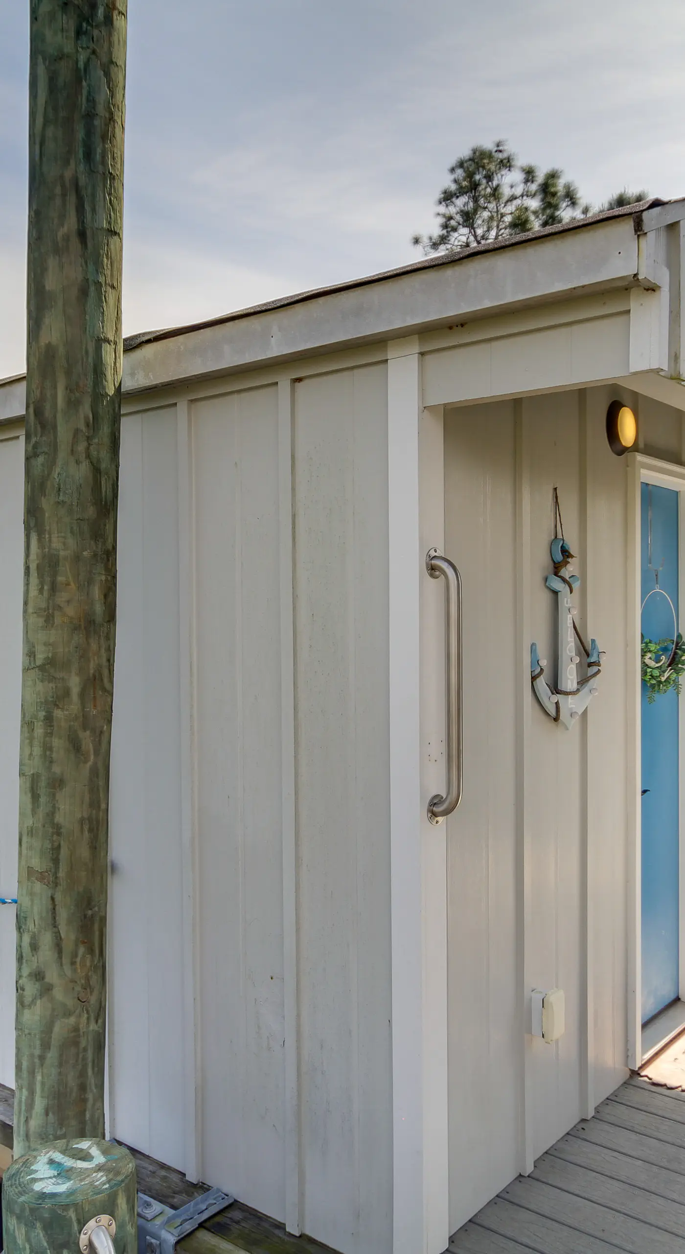 Bay St Louis Houseboat 6 Mi to Old Town & Beach!