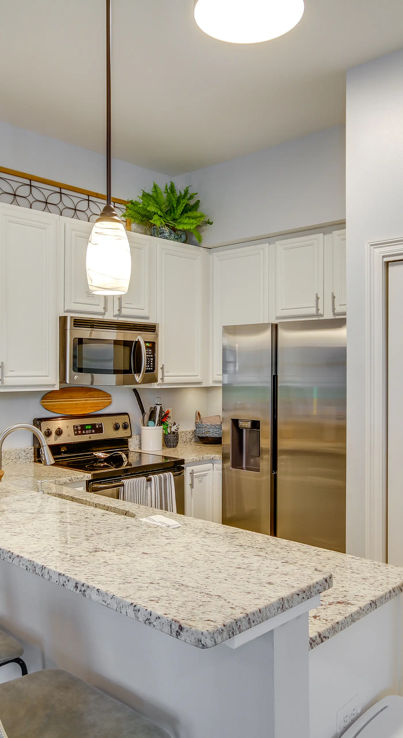 'Cloud 9 on the Gulf', 1 Mi to Beach: Pet Friendly