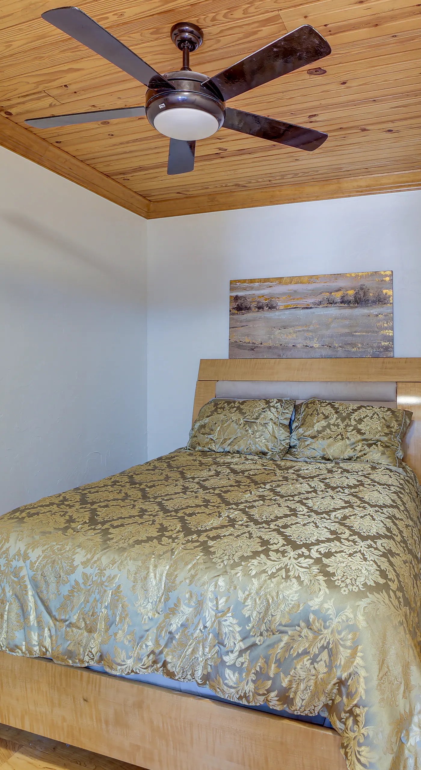 Lakefront Eufaula Escape w/ Dock + Private Beach!