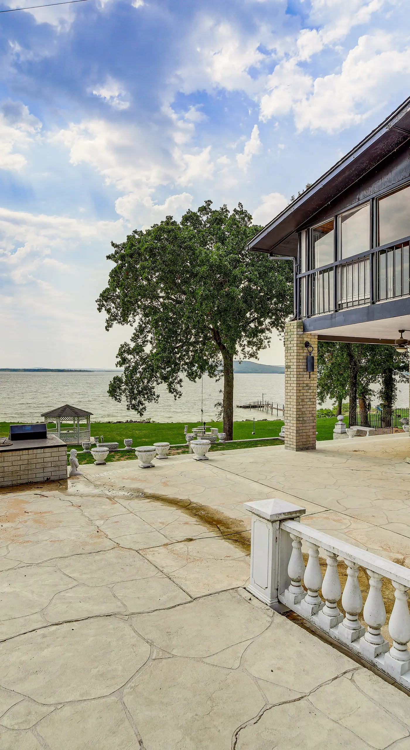 Lakefront Eufaula Escape w/ Dock + Private Beach!