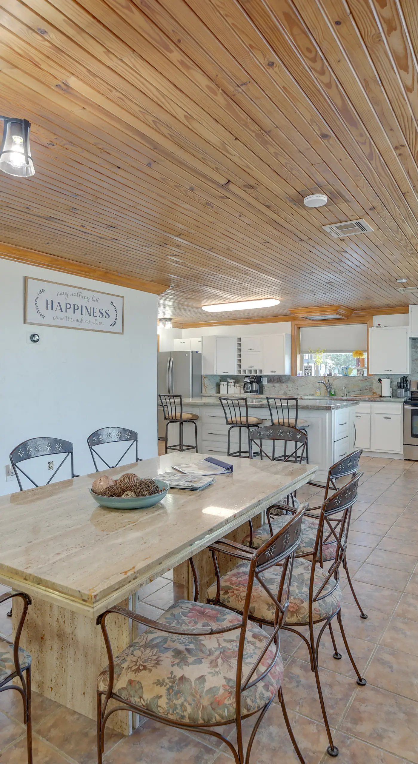 Lakefront Eufaula Escape w/ Dock + Private Beach!