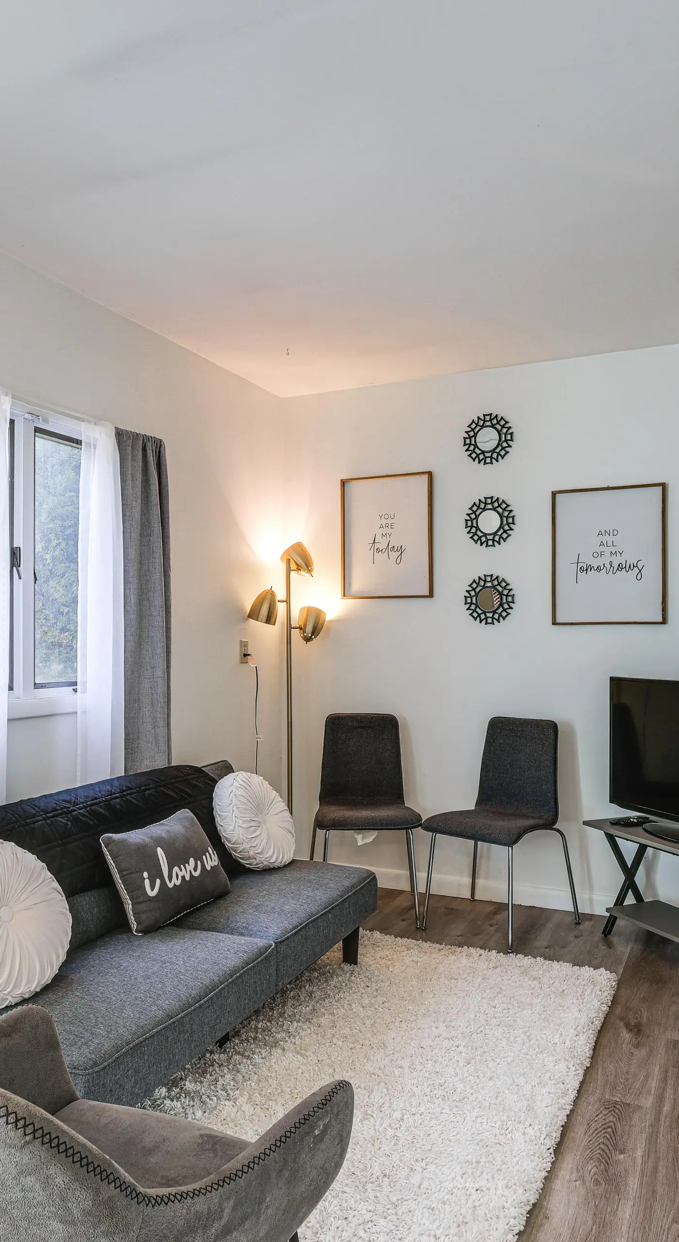 Pet-Friendly Home w/ Patio: 4 Mi to Saratoga Spa!