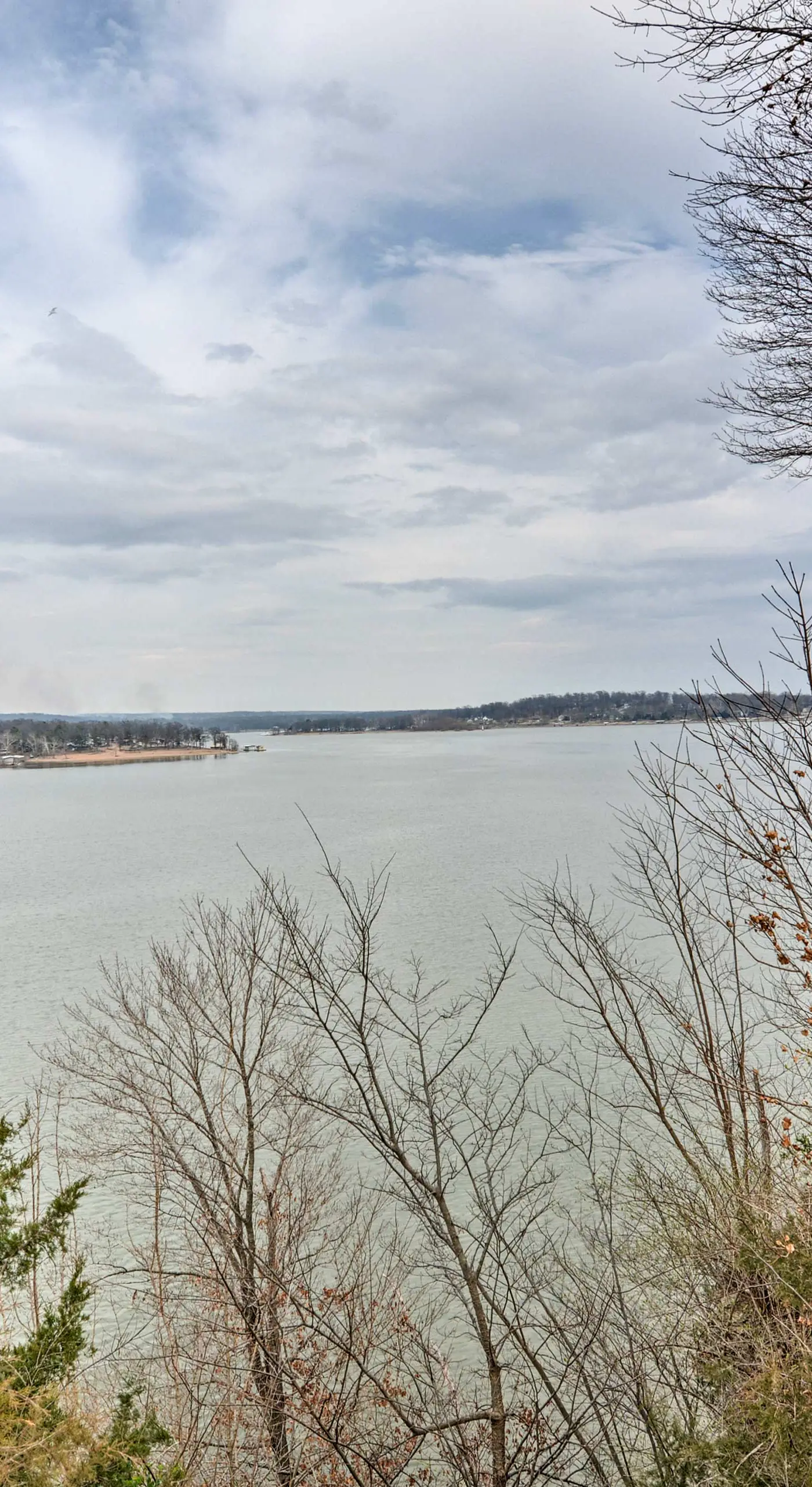 Hot Tub & Deck: Tranquil Home Near Grand Lake
