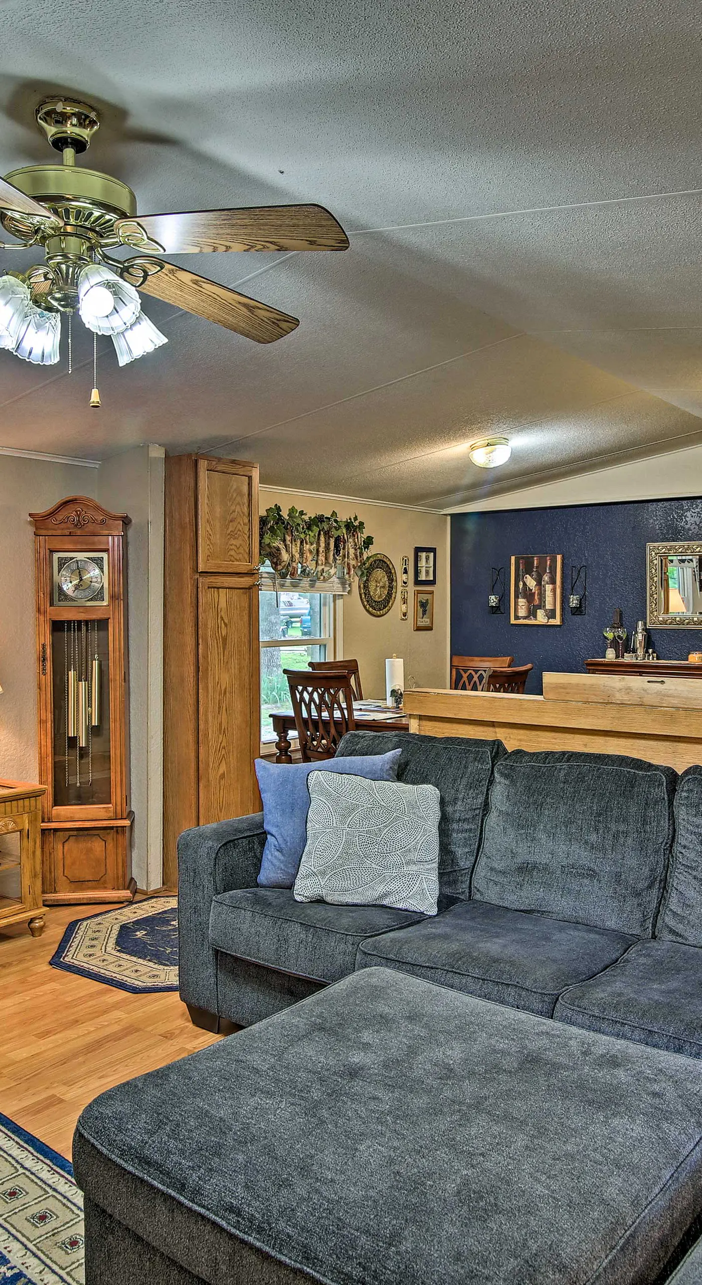 Hot Tub & Deck: Tranquil Home Near Grand Lake