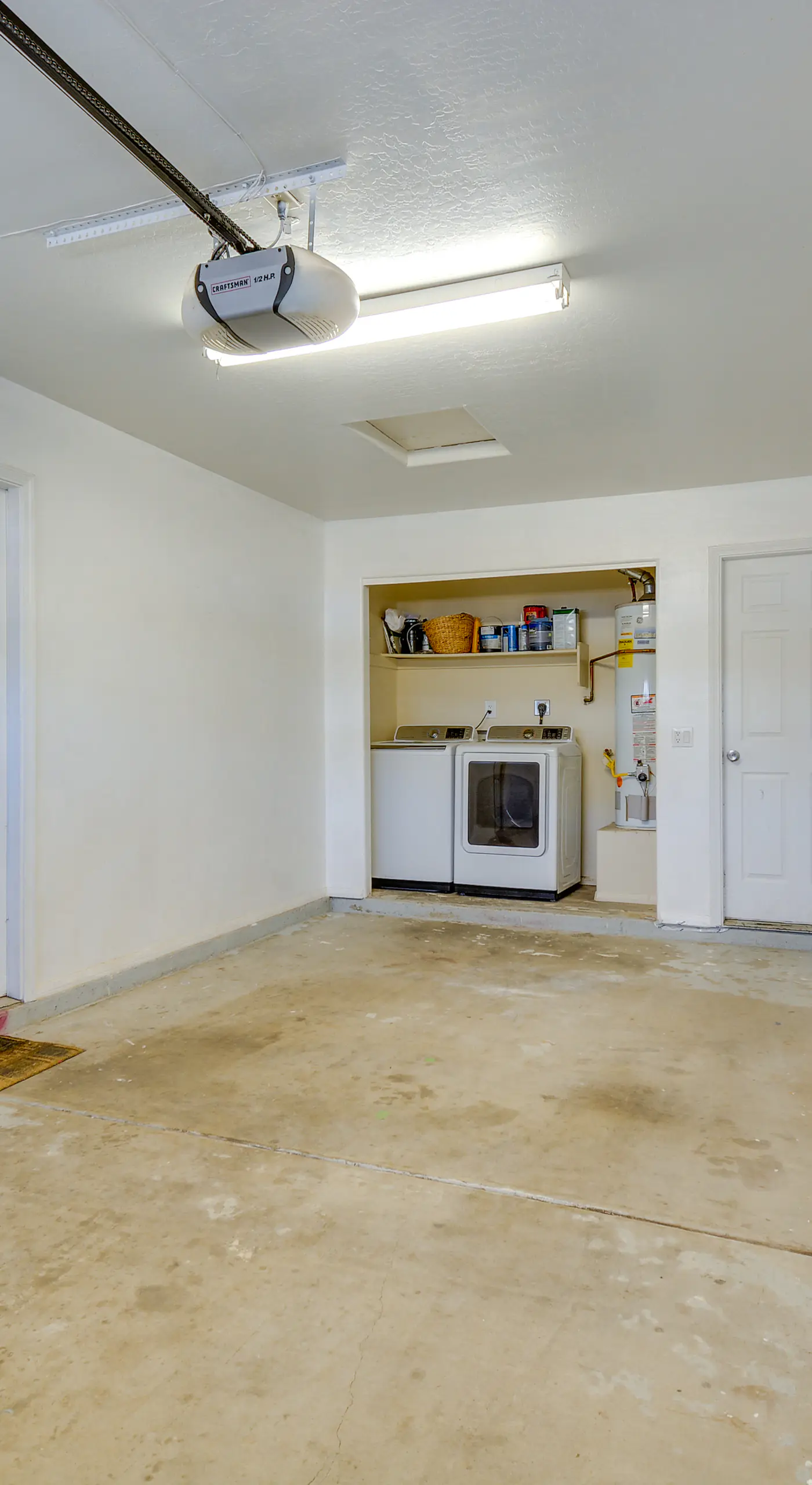 Hot Tub & Fire Pit: Prescott Valley Retreat!